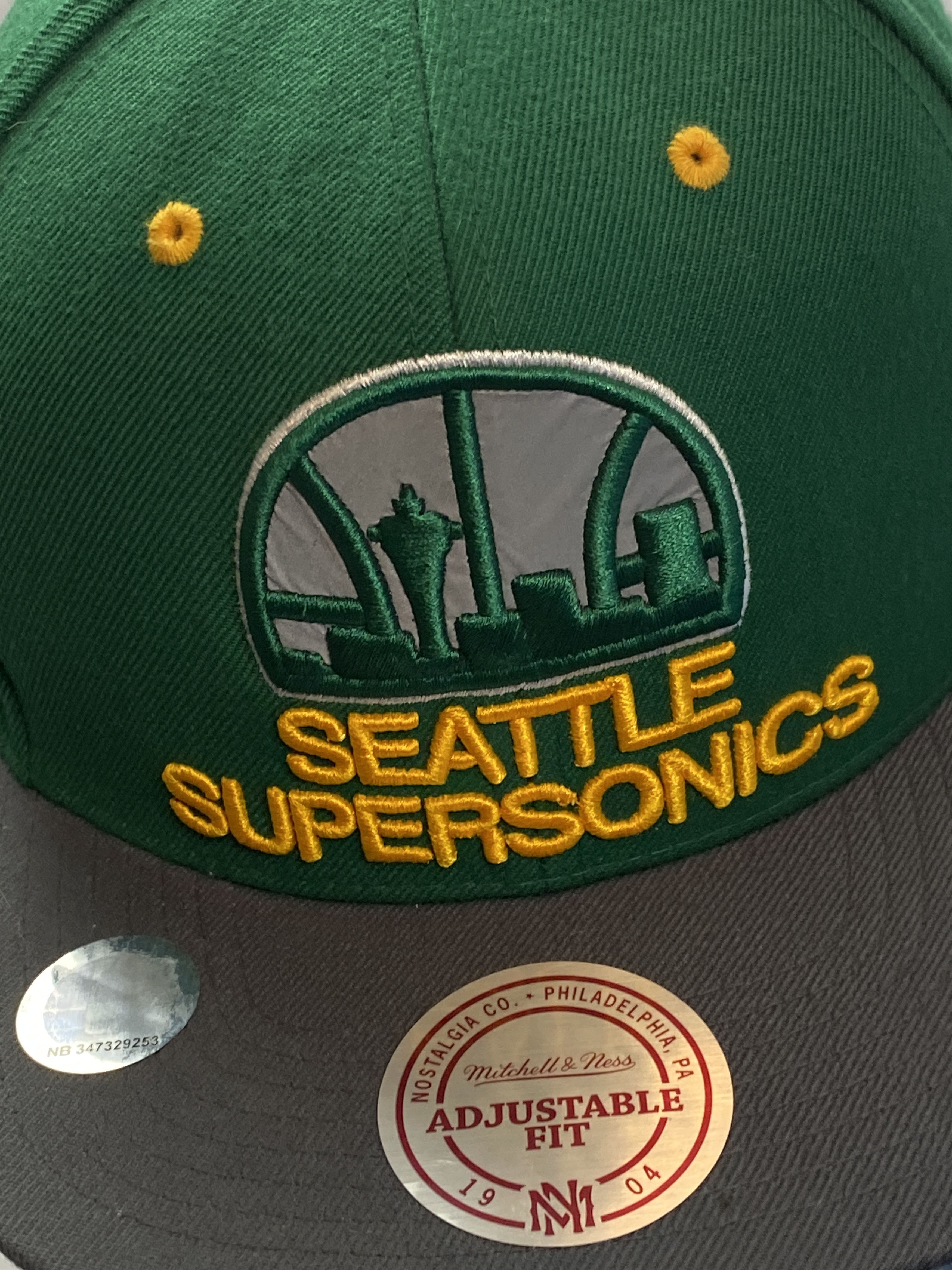 Mitchell & Ness × NBA SEATTLE SUPERSONICS Hat Snapback Embroidered Logo Flat Brim Size ONE SIZE - 5 Thumbnail