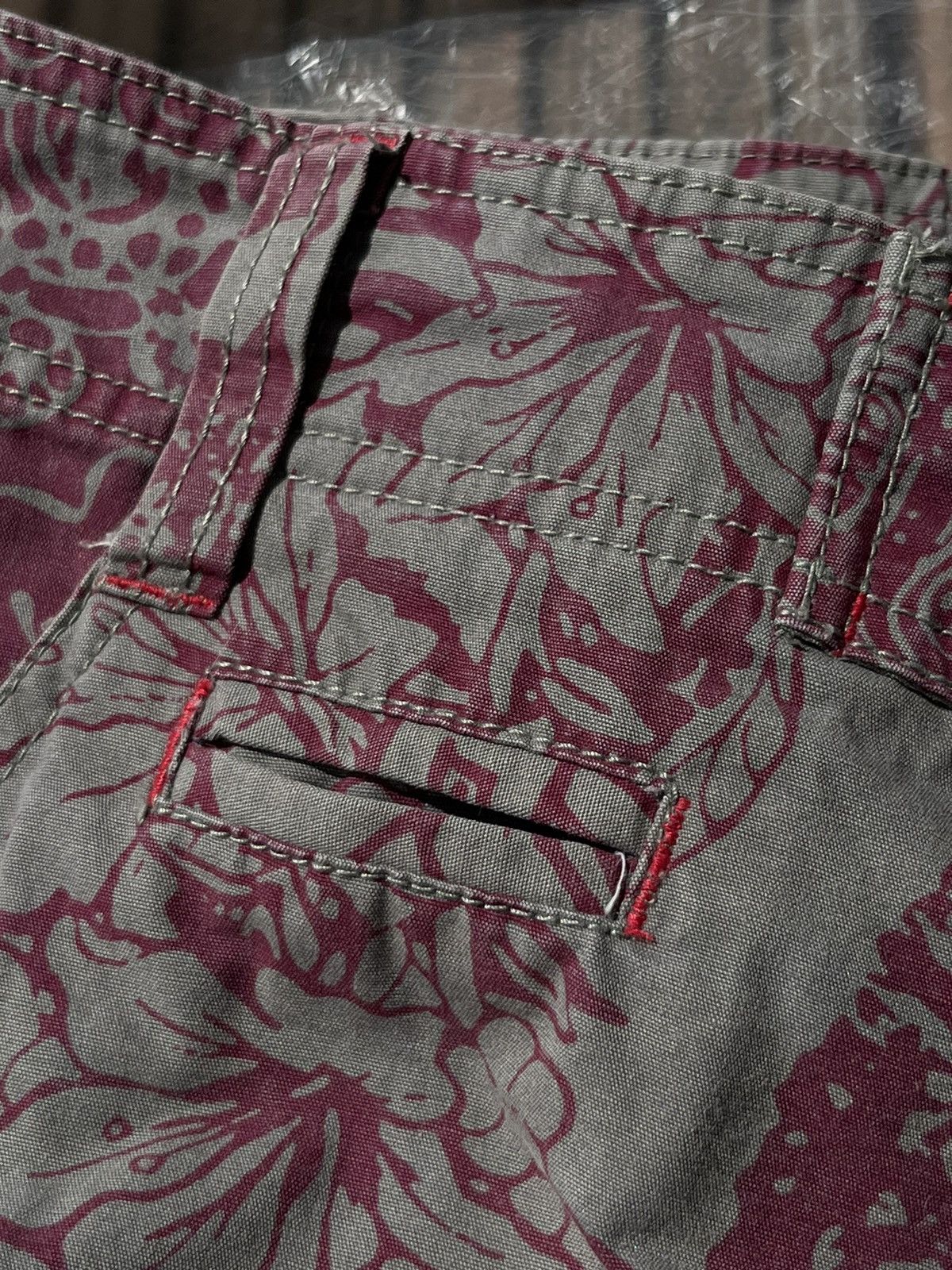 Japanese Brand × Oxbow × Vintage Floral Board Shorts – Oxbow Size US 33 - 6 Thumbnail