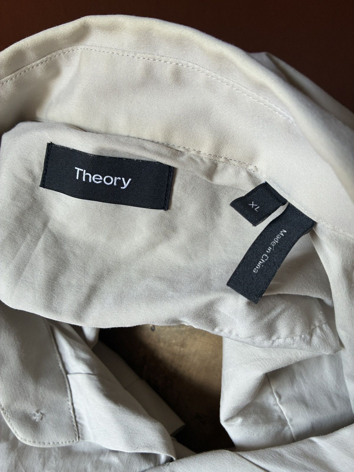 Theory Theory short sleeve button up shirt Size US XL / EU 56 / 4 - 6 Thumbnail