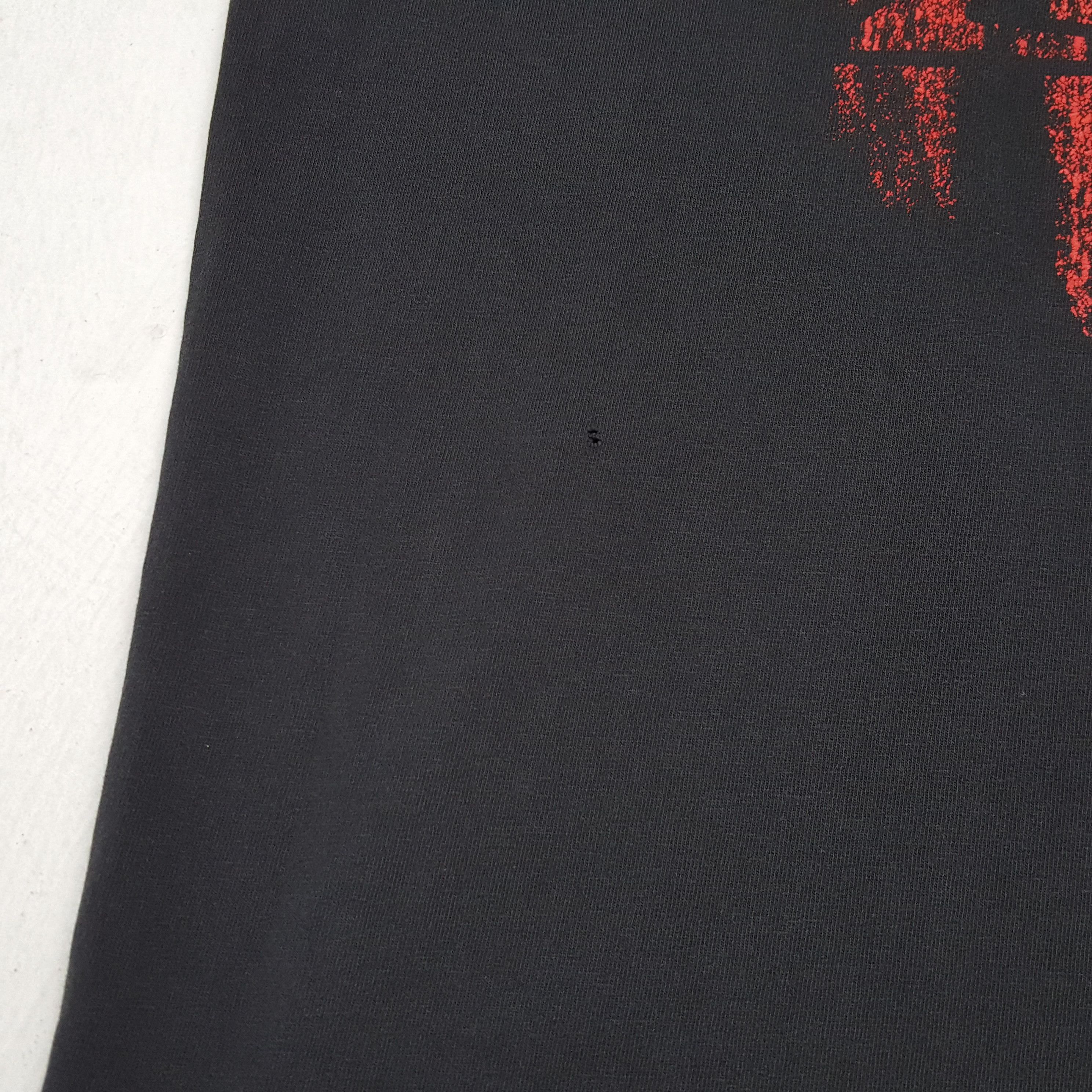 Vintage SYSTEM OF A DOWN American Metal Rock Band T-Shirts
