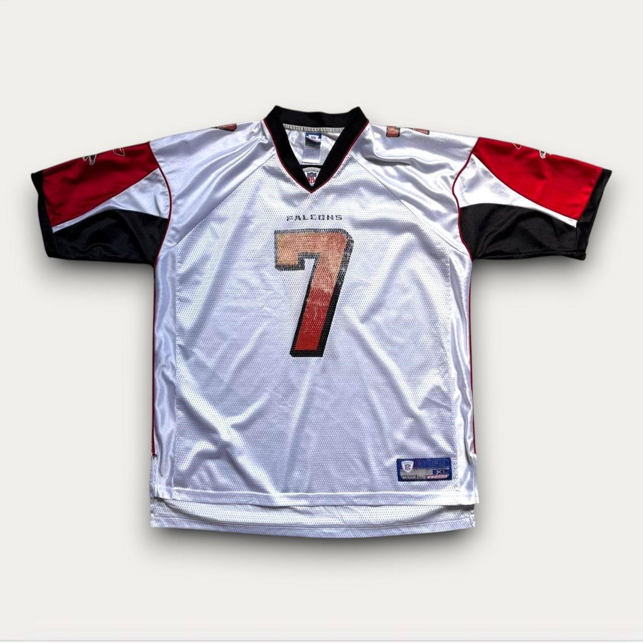 Reebok Vintage Y2K Michael Vick Falcons Jersey Size US XL / EU 56 / 4 - 1 Thumbnail