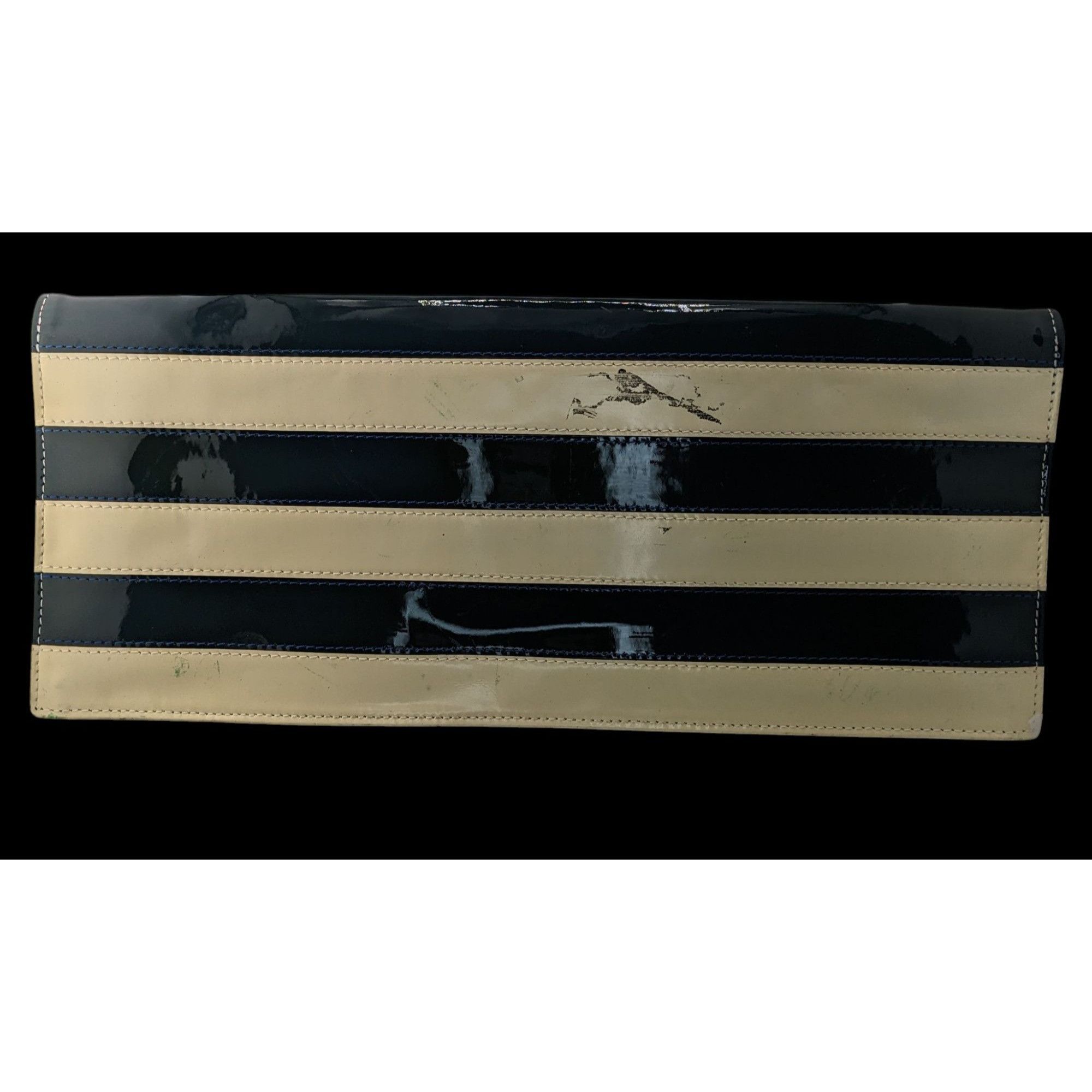 Other Happy Hour Gothic Punk Skull Clutch With Black & Beige Strip Size ONE SIZE - 2 Thumbnail