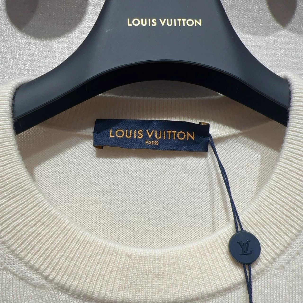 Louis Vuitton LV x Nigo2 2 Headed Dragon Ivory Knit Sweater XL Size US XL / EU 56 / 4 - 4 Thumbnail