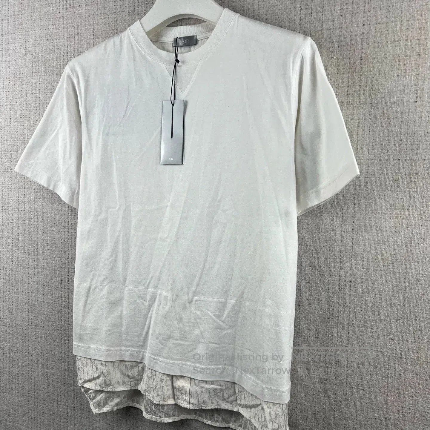 dior white short sleeve printed t.