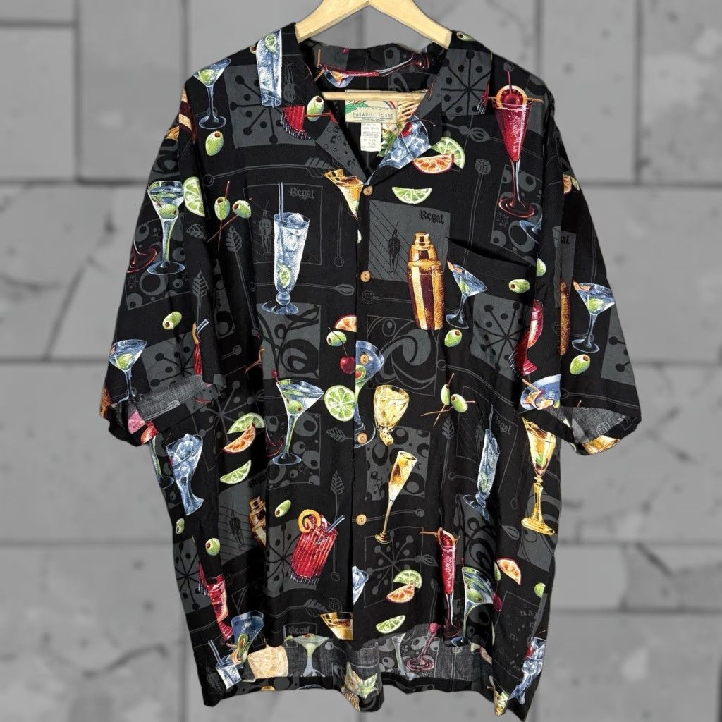 Paradise Found Paradise Found 100% Rayon Alcohol Print Black Hawaiian Shirt Mens 2XL Short Sleeve Button-Up Size US XXL / EU 58 / 5 - 1 Thumbnail