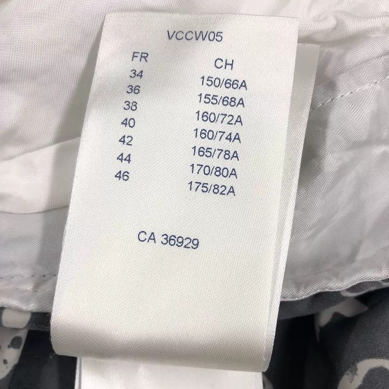 Louis Vuitton Louis Vuitton Black and white full-print presbyopic casual Size US 34 / EU 50 - 5 Thumbnail