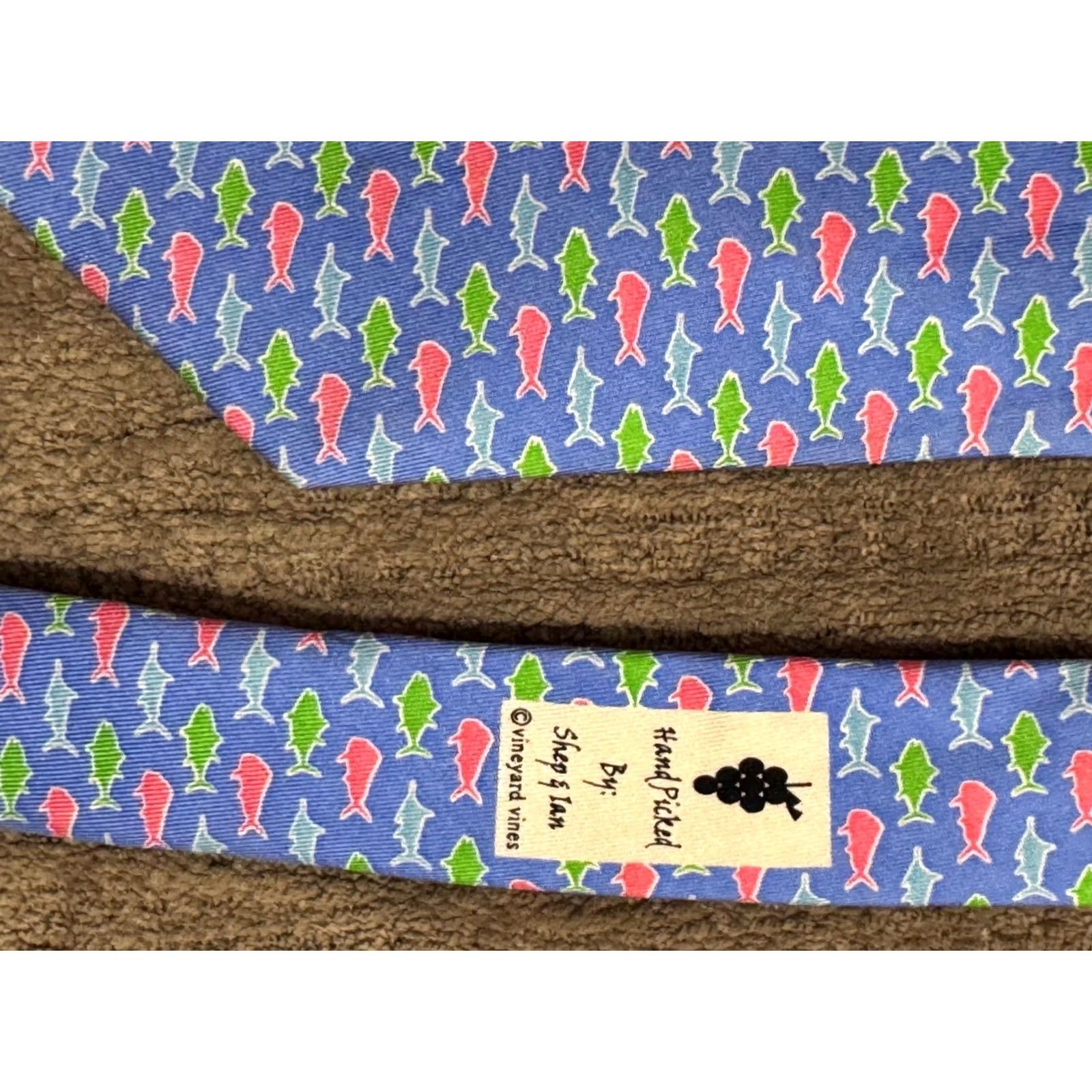 Vintage Vineyard Vines Shirt Sharks Sea Fish Mens Silk Necktie Tie Size ONE SIZE - 2 Thumbnail