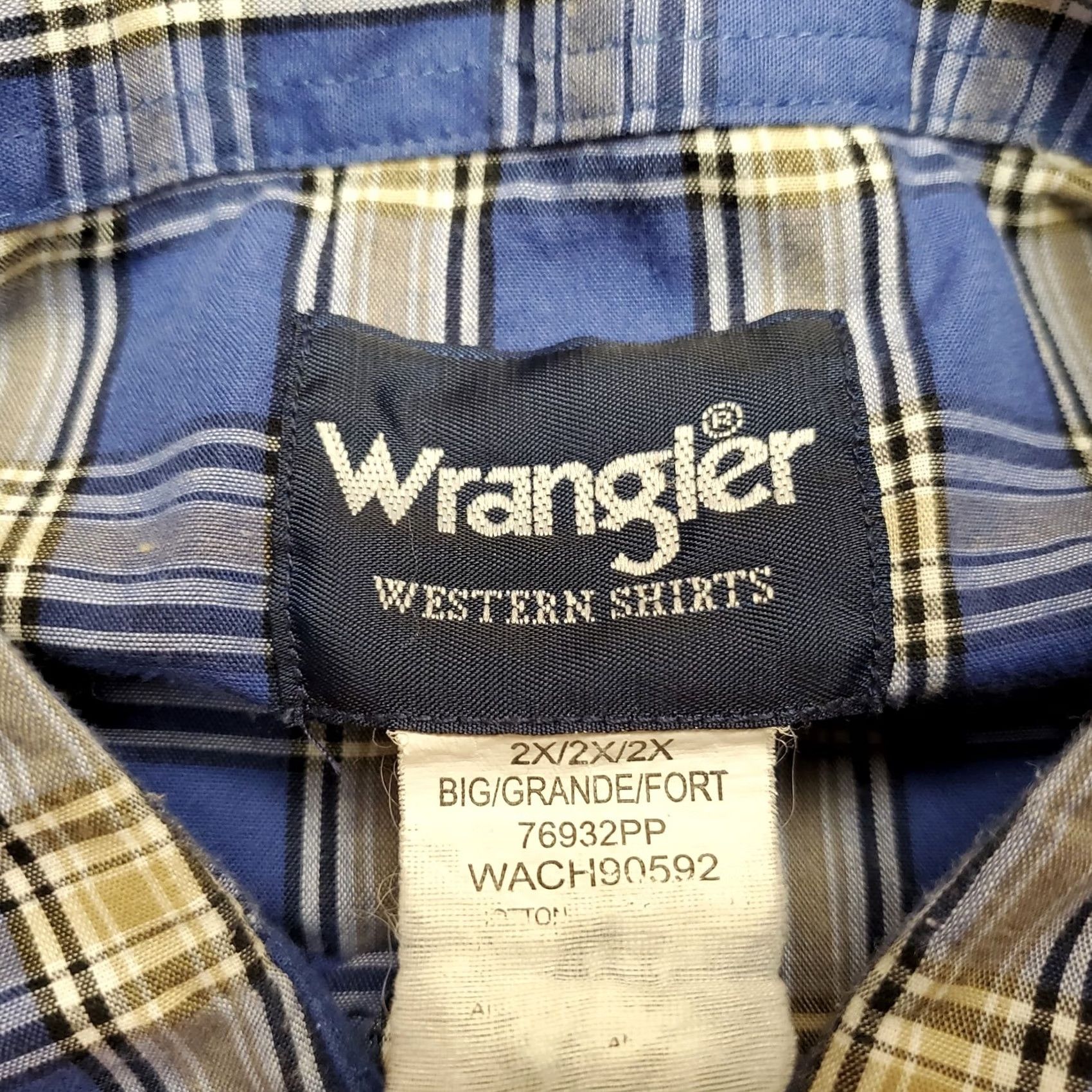 Wrangler Wrangler Shirt Mens 2XL Blue Plaid Pearl Snap Cowboy Western Casual Shirt Mens 2XL Blue Plaid Snap Button-Up Non-Graphic Casual Size US XXL / EU 58 / 5 - 3 Thumbnail