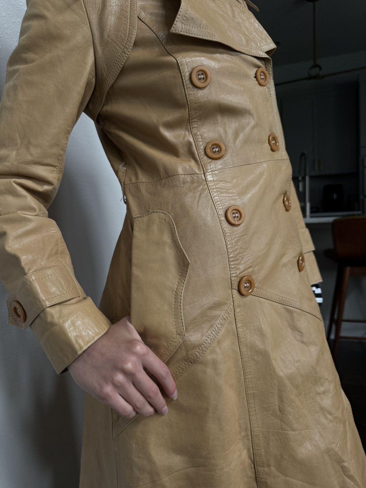 Other Vintage 1960sEuro Camel Leather Double Breasted Trench Coat Size M / US 6-8 / IT 42-44 - 5 Thumbnail