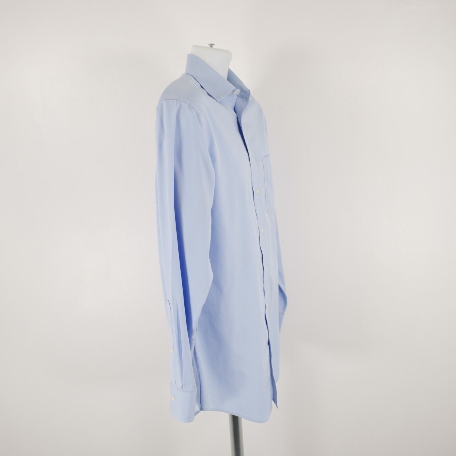 Jos. A. Bank Jos A Bank Traveler's Tailored Fit Blue 15 / 34 Pocket Colla Size US S / EU 44-46 / 1 - 8 Thumbnail