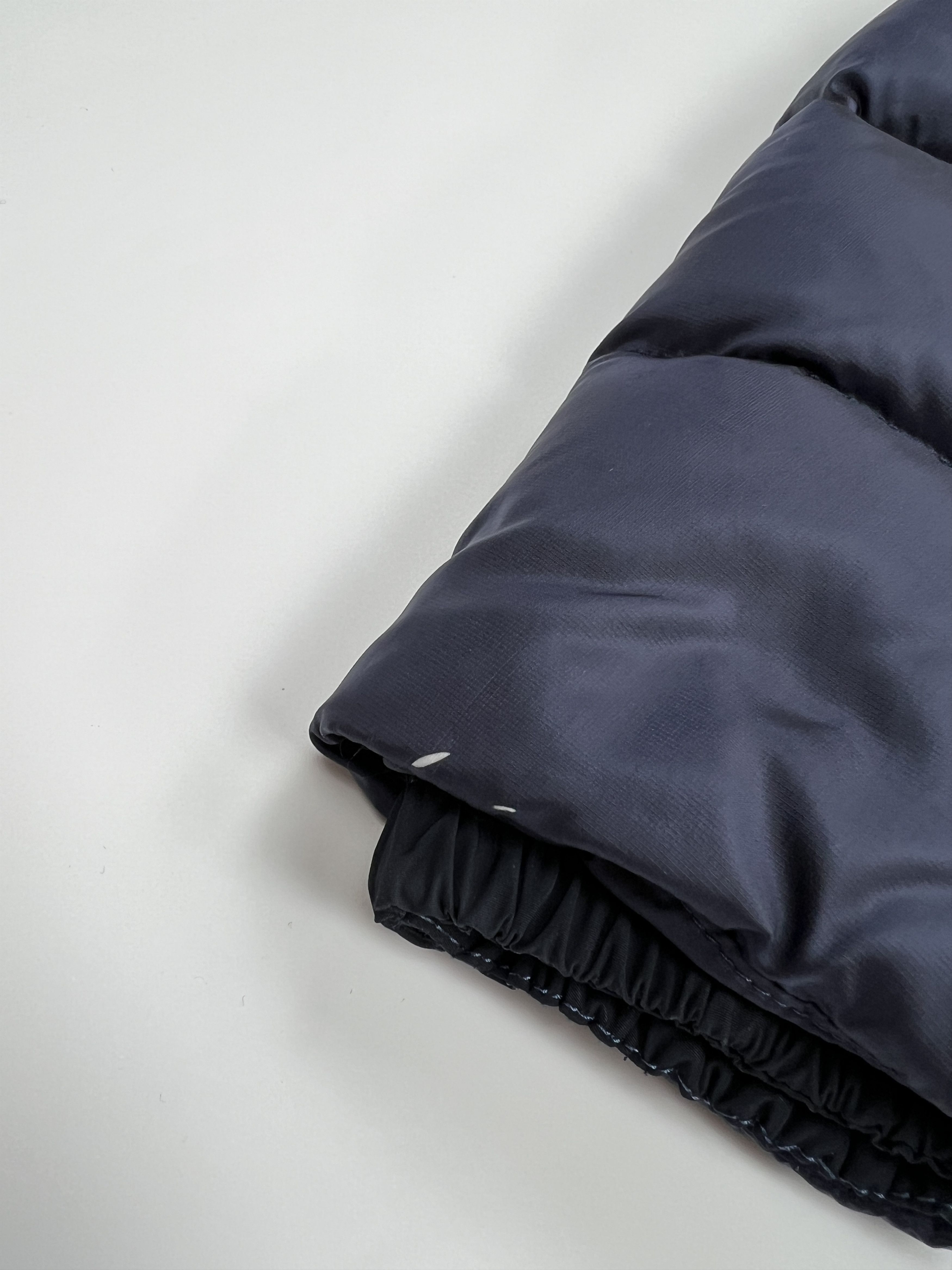 Woolrich Woolen Mills Woolrich Navy Blue Nylon Down Jacket Parka Size US XS / EU 42 / 0 - 12 Thumbnail