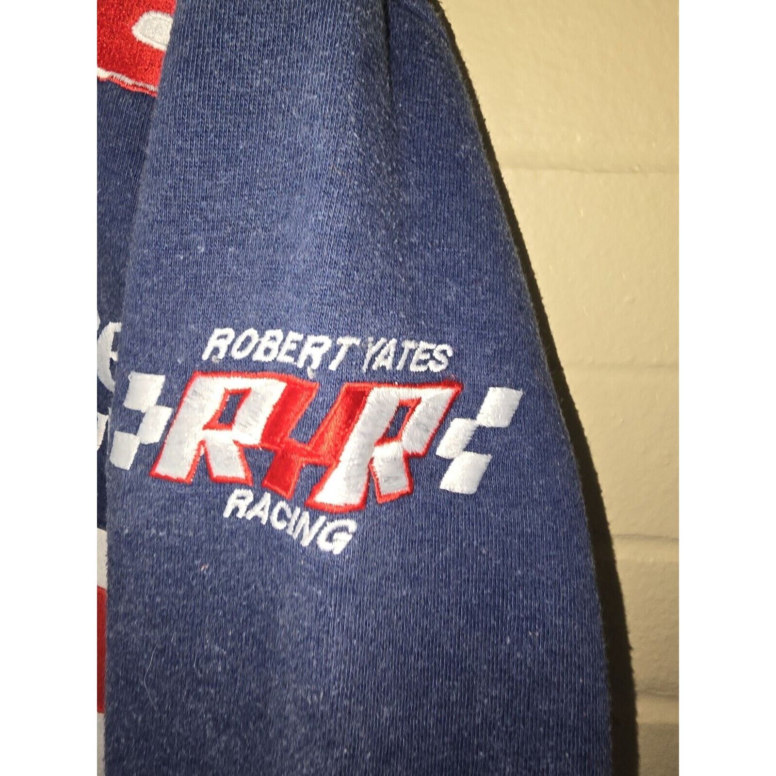 Chase Authentics VTG Chase Authentics NASCAR Dale Jarrett Crewneck Size M #88 Size 32 - 6 Thumbnail