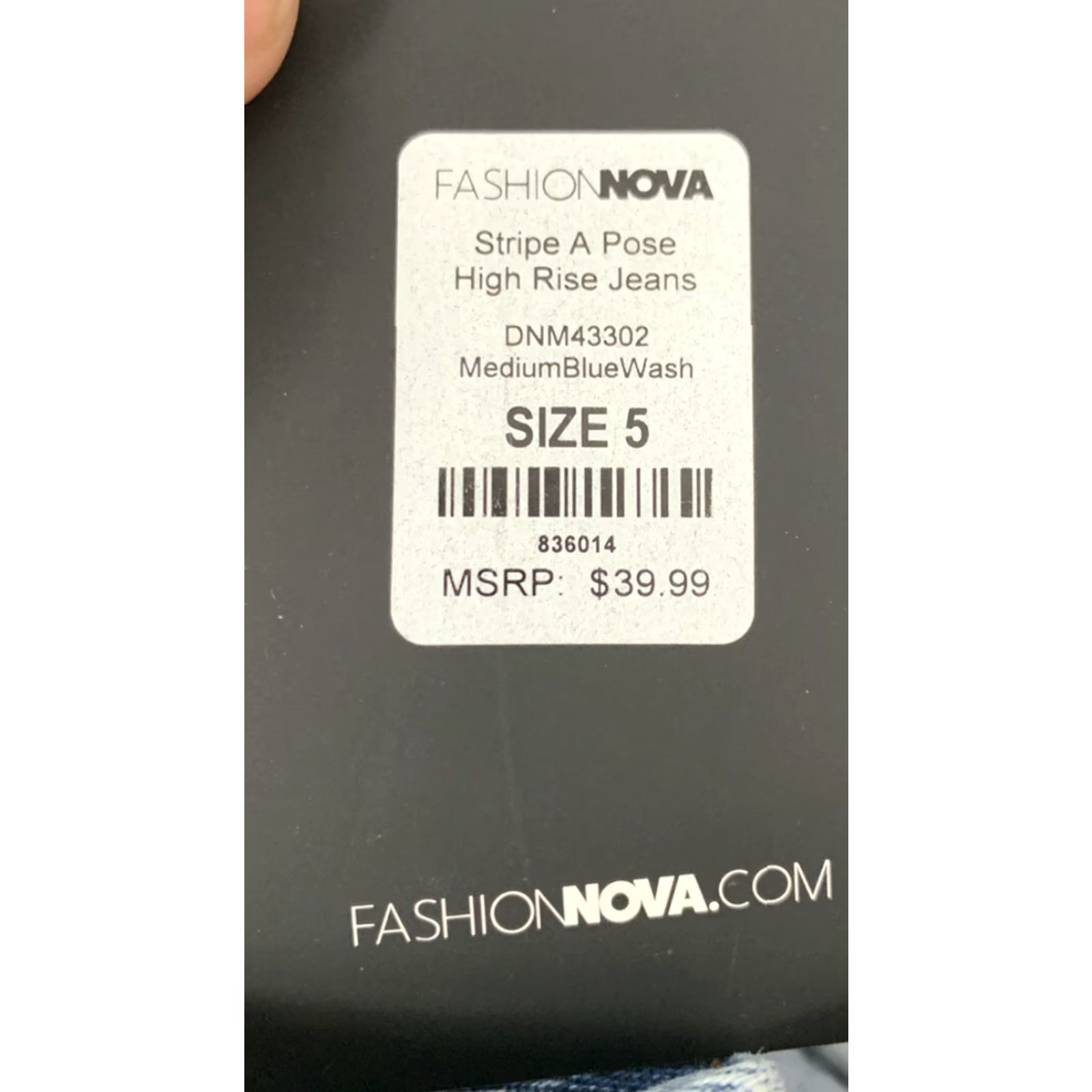 Fashion Nova NWT Fashion Nova Stripe a Pose Pants Size 5 High Rise Women Blue Striped Pants Size 27" / US 4 / IT 40 - 3 Thumbnail