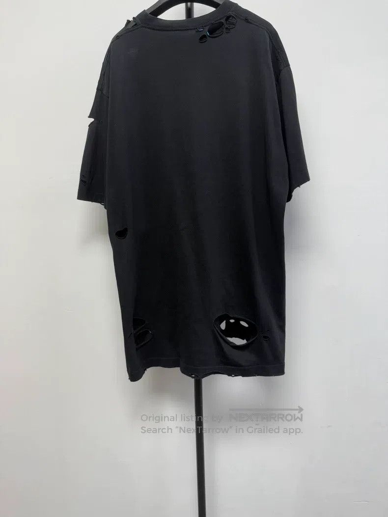 Balenciaga Balenciaga Letter Printed Pattern Ripped Round Neck T-Shir Size US XXS / EU 40 - 2 Thumbnail