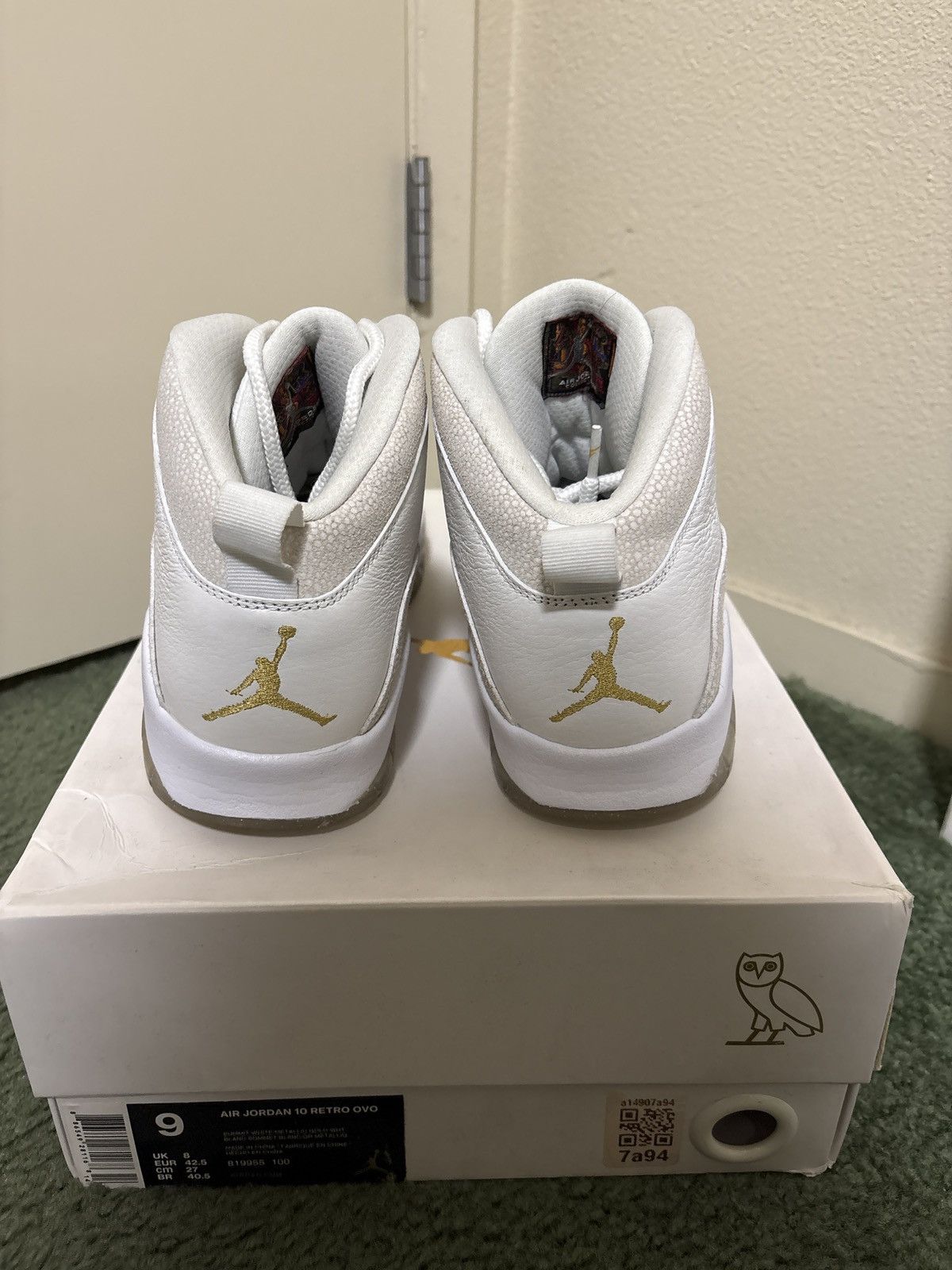 Jordan Brand × October's Very Own Jordan 10 Retro OVO Size US 9 / EU 42 - 5 Thumbnail