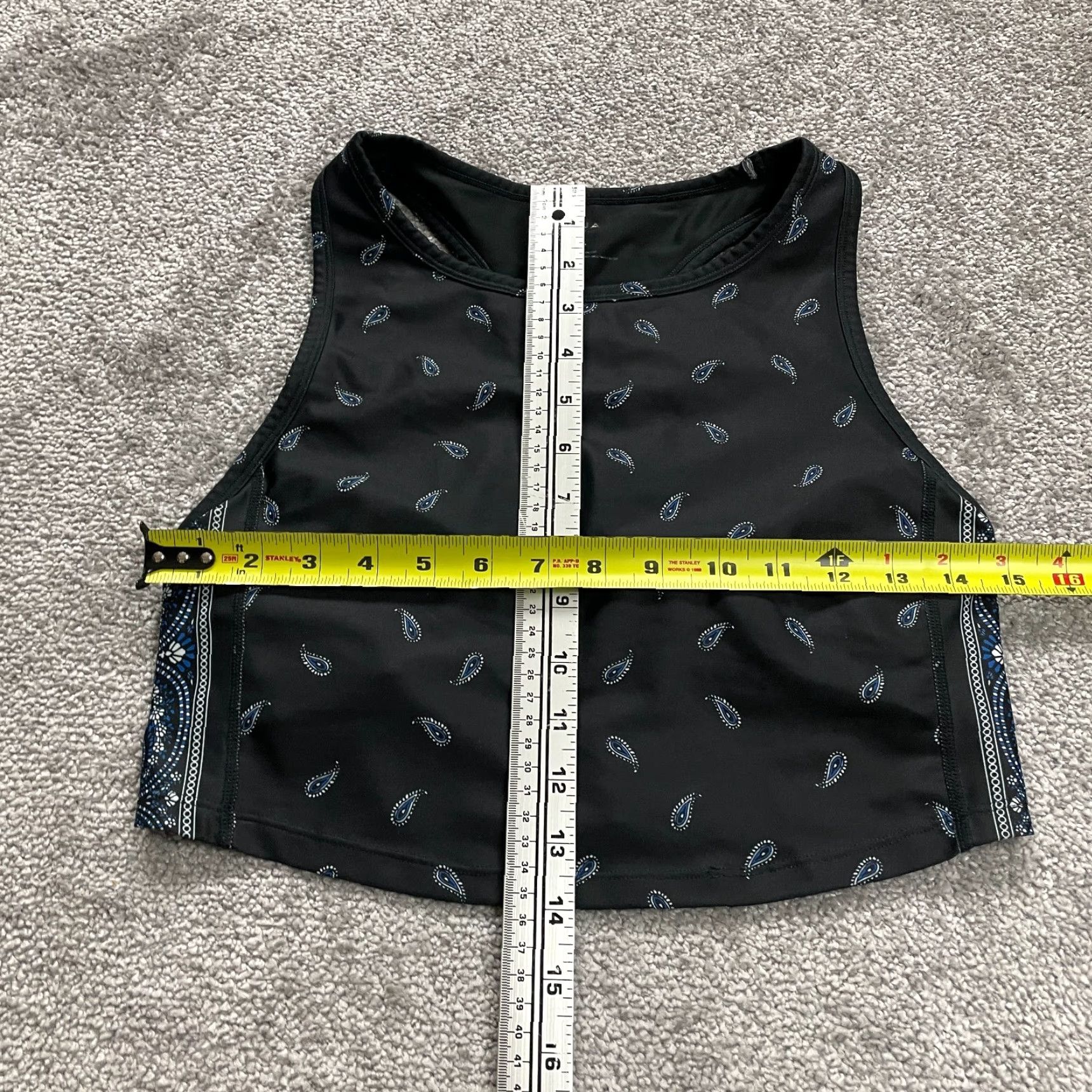 AQUA Aqua Top Womens Medium Black Paisley Cropped Tank Athletic Active Size M / US 6-8 / IT 42-44 - 5 Thumbnail