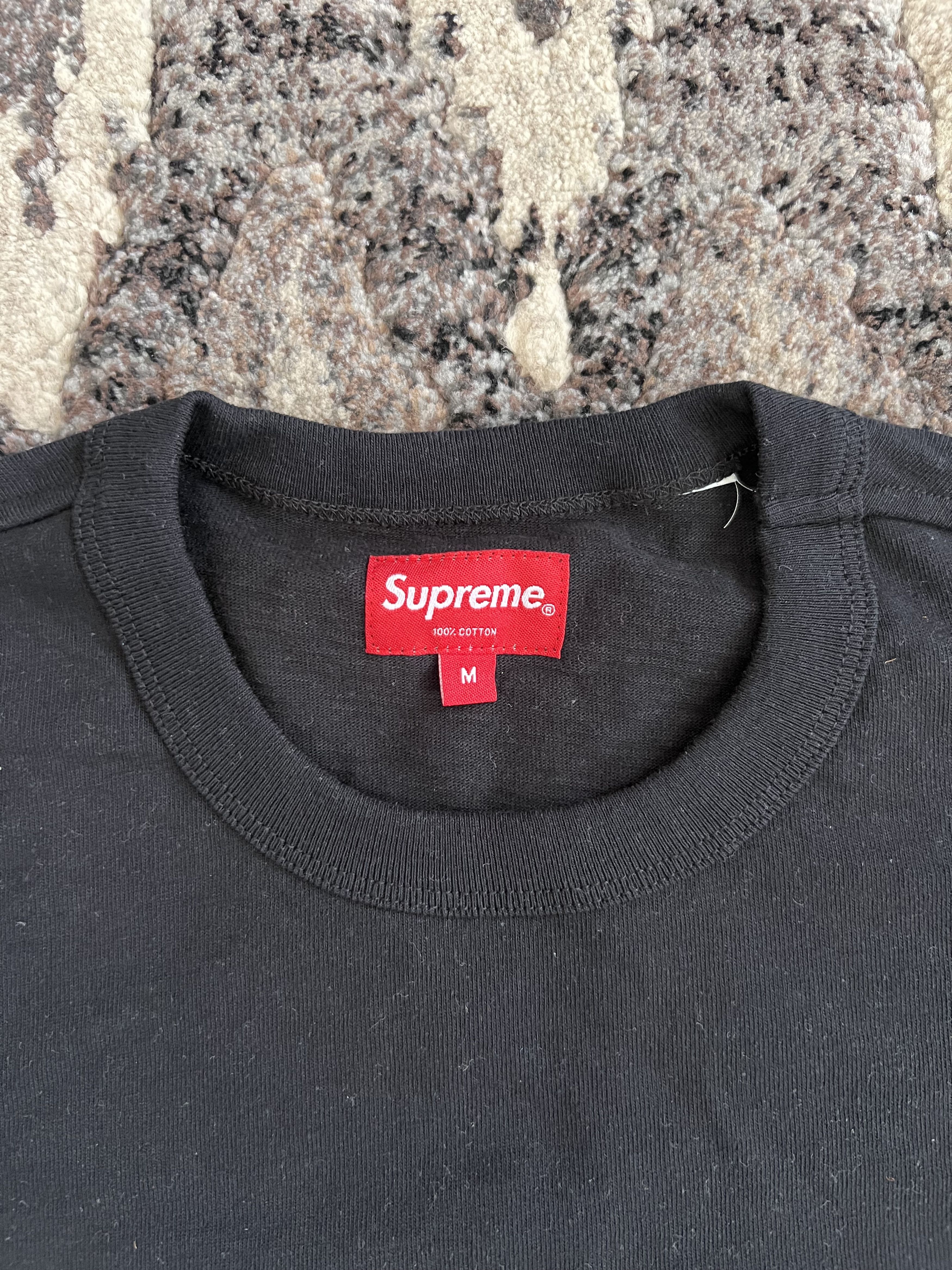 Supreme Supreme Peace Top from F/W18 in Black Size US M / EU 48-50 / 2 - 3 Thumbnail