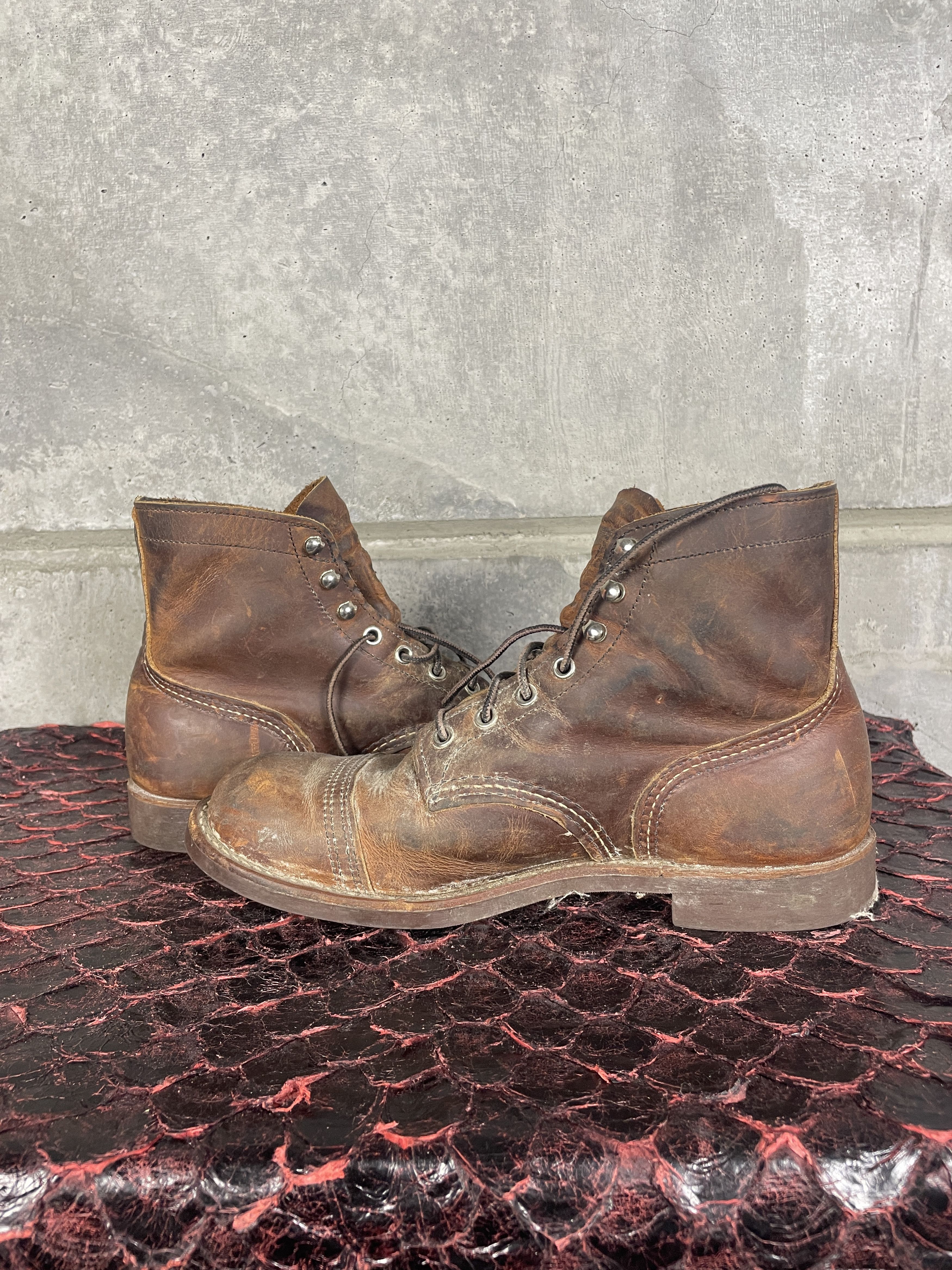 Red Wing Red Wing 8085 Iron Ranger Leather Work Boots Size US 8.5 / EU 41-42 - 3 Thumbnail