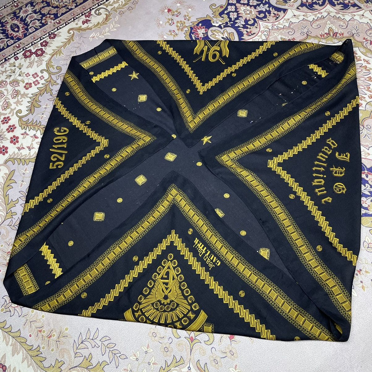 Jean Paul Gaultier Vintage Jean Paul Gaultier big Scarf top shirt Size ONE SIZE - 16 Thumbnail