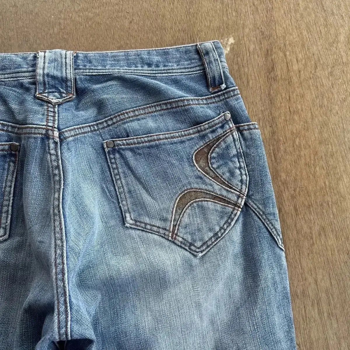 HIDEAWAYS GRAILS FLARE/BOOTCUT🔥HIDEAWAYS NICOLE JEAN DISTRESSED DENIM Size US 31 - 21 Thumbnail