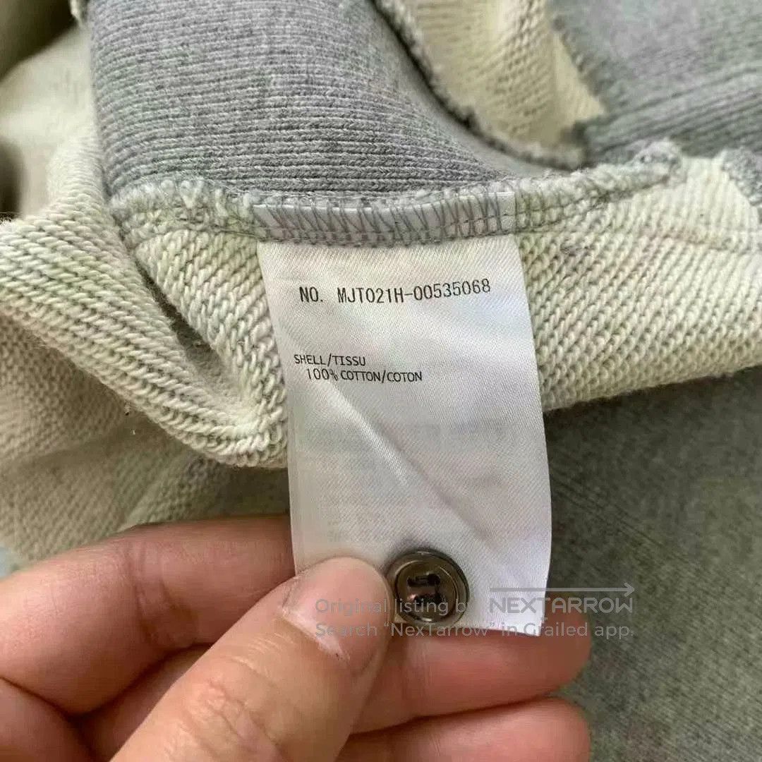Thom Browne throm browne gray four-stripe sweatshirt size 4. Size US L / EU 52-54 / 3 - 5 Thumbnail