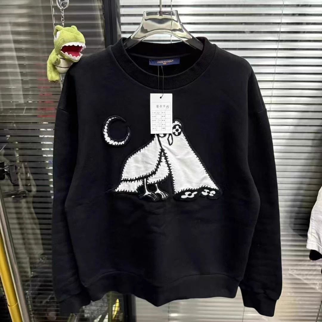Louis Vuitton LV Owl Print 98 New M Sweatshirt Size US M / EU 48-50 / 2 - 1 Thumbnail