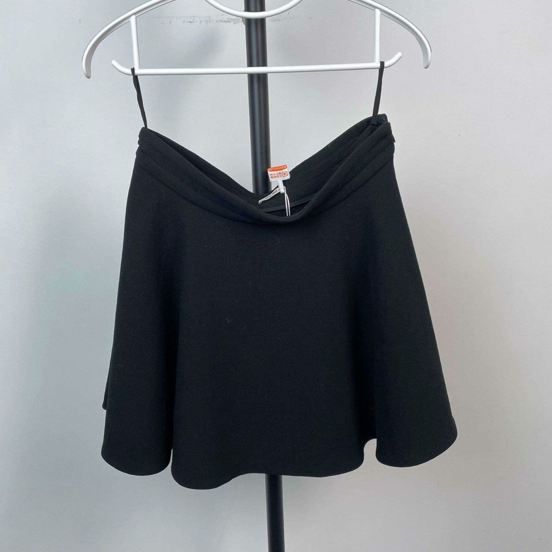 Miu Miu Miu Miu Canvas Black Skirt 42 Women Size 42" / US 20 - 1 Thumbnail