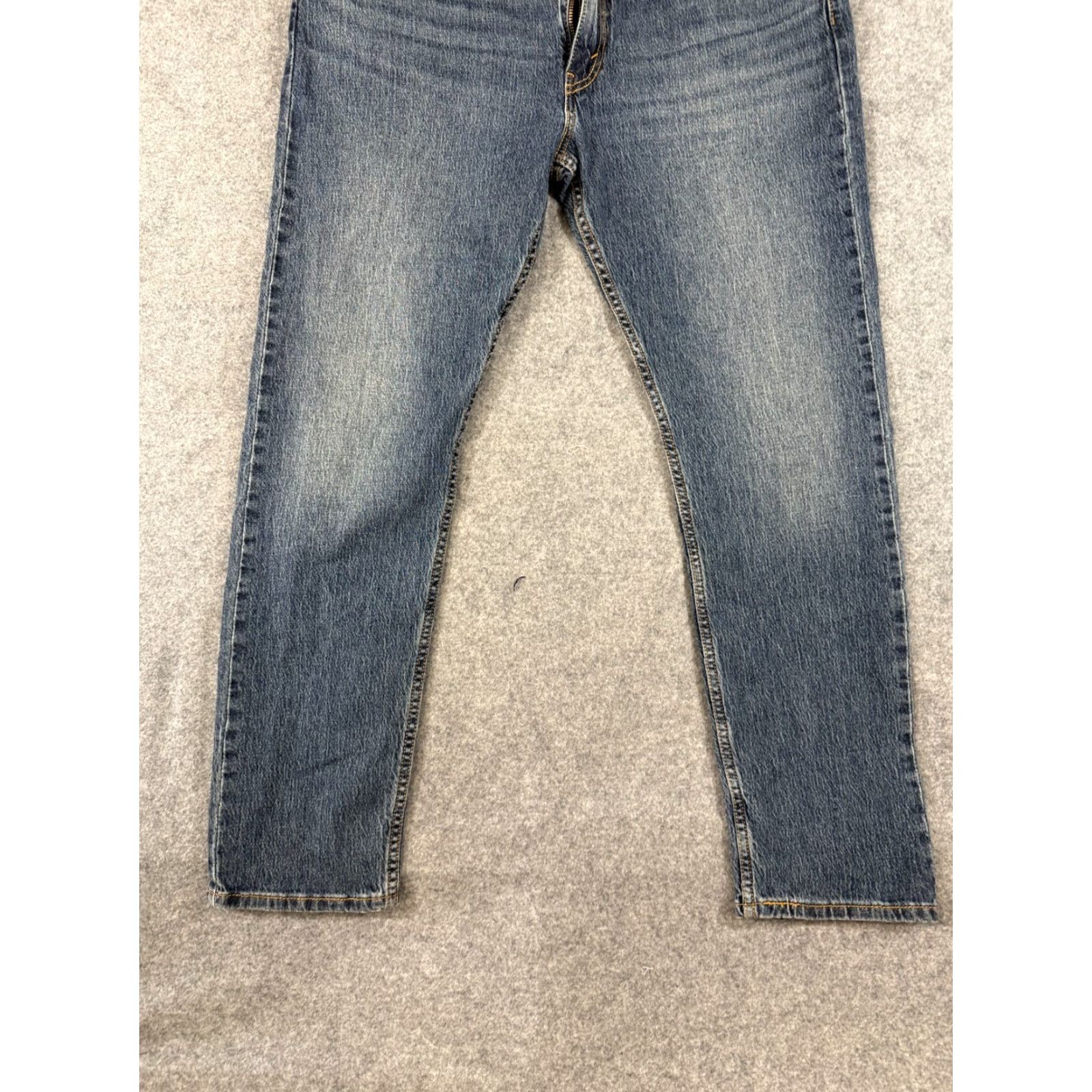 Levi's Levi's 512 Jeans Mens 40W 32L Blue Denim Straight Leg 5-Pocket Whisker Medium Wash City Streetwear Mens Size US 40 / EU 56 - 4 Thumbnail