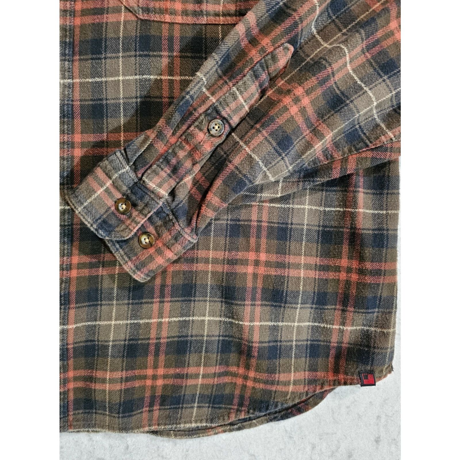 Vintage Woolrich Woolen Mills Button-Up Shirt Mens XL Check Flannel Brown Wool 80%/20% Button-Front Size US XL / EU 56 / 4 - 5 Thumbnail