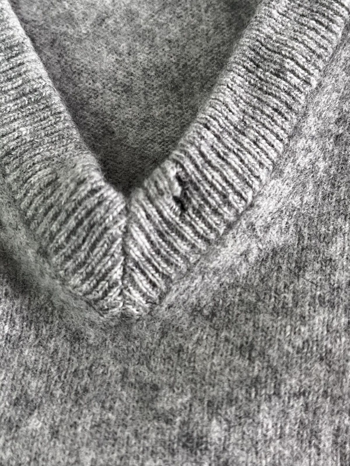 Gant Vintage Y2K Gant cashmere wool old money style vest Size L / US 10 / IT 46 - 7 Thumbnail