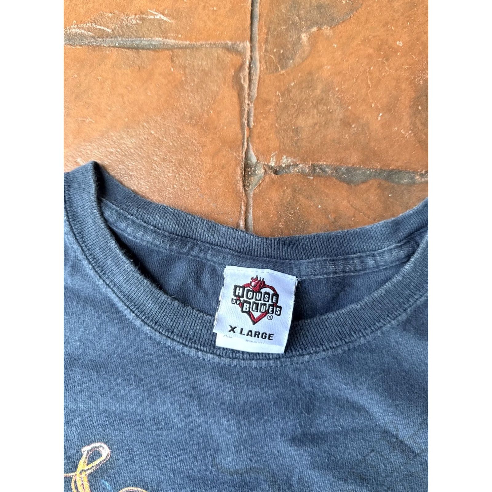 Vintage VINTAGE House of Blues Guitar Dragon T-Shirt XL Brown Cotton Logo Short Sleeve Crew Neck Unisex Adults Grunge Rock Skull Double-Sided Size US XL / EU 56 / 4 - 2 Thumbnail