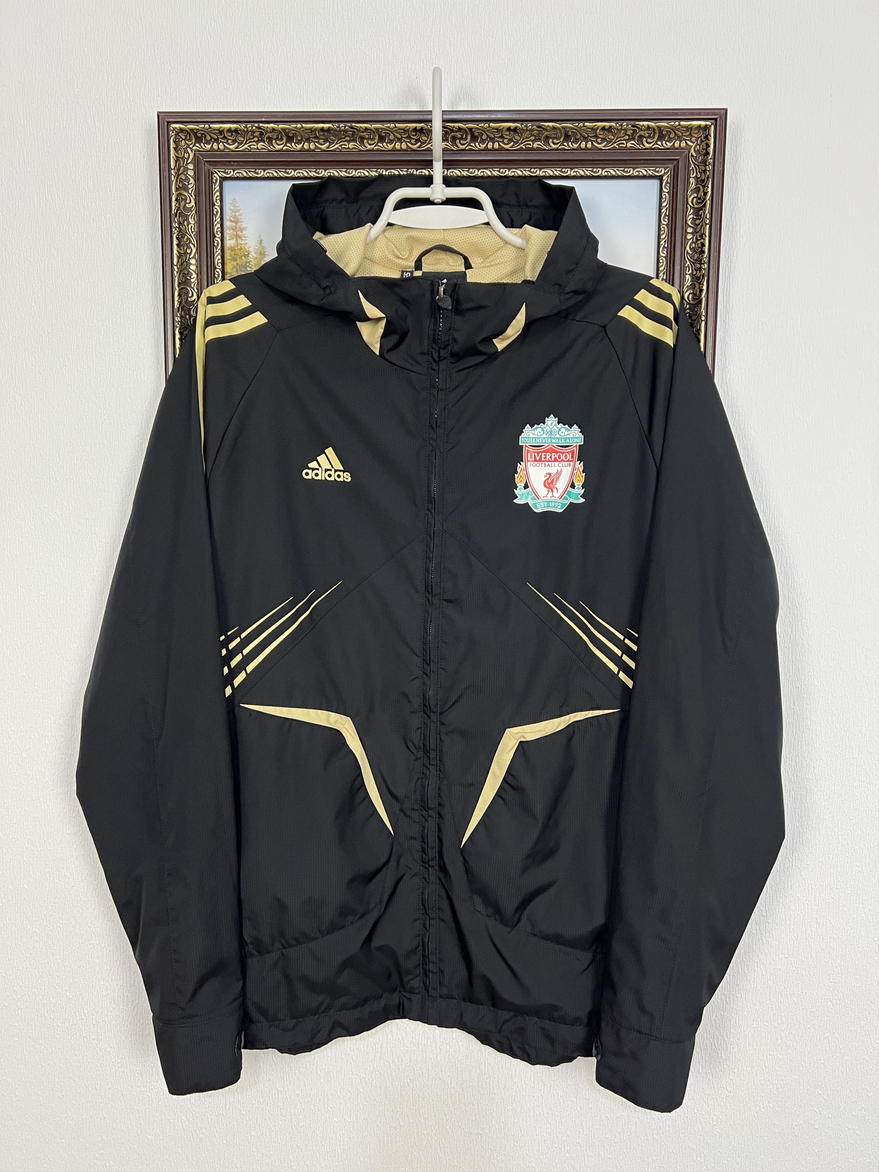Adidas Vintage Adidas Liverpool Football Hooded Jacket Soccer Size US M / EU 48-50 / 2 - 1 Thumbnail