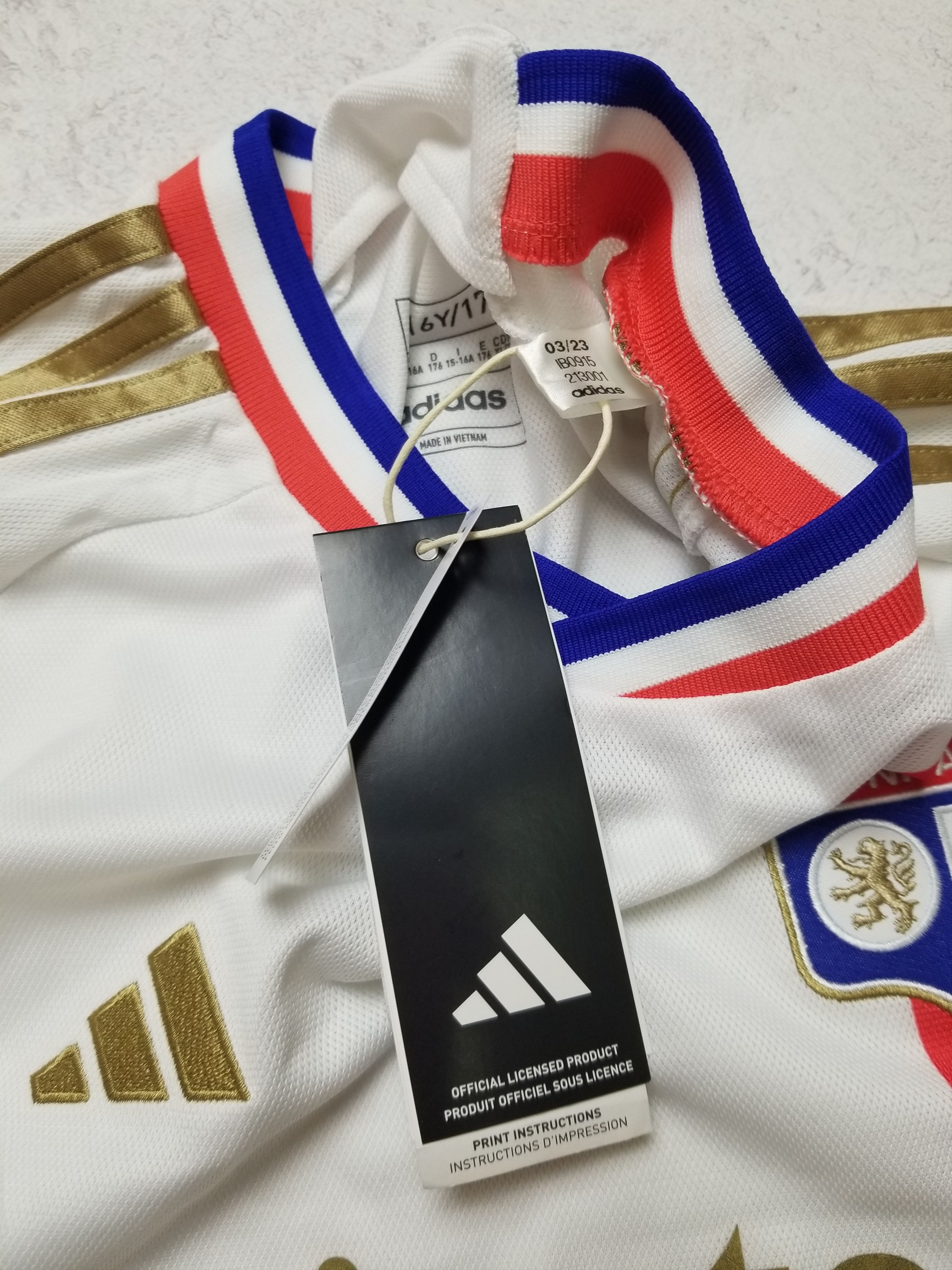 Adidas OLYMPIQUE LYON HOME FOOTBALL JERSEY YOUTH XL 15-16 YEARS Size US XS / EU 42 / 0 - 6 Thumbnail