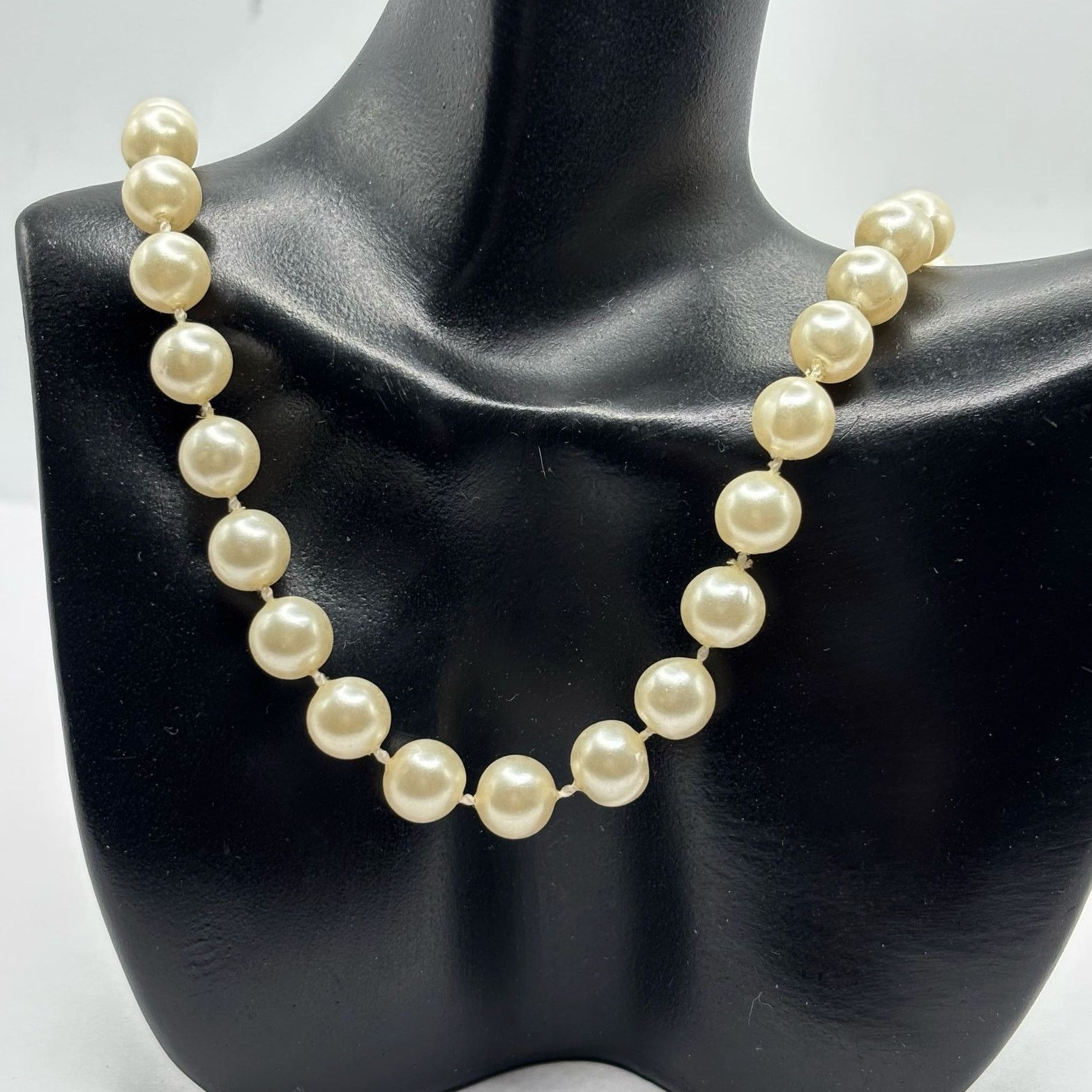 Other Vintage Cream Pearl Necklace Size ONE SIZE - 1 Thumbnail