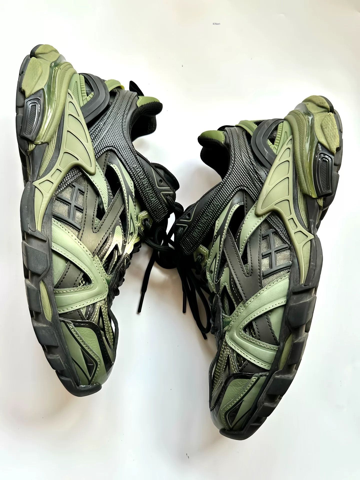 Balenciaga Balenciaga Track 2.0 Men's Sneakers Size US 9 / EU 42 - 2 Thumbnail