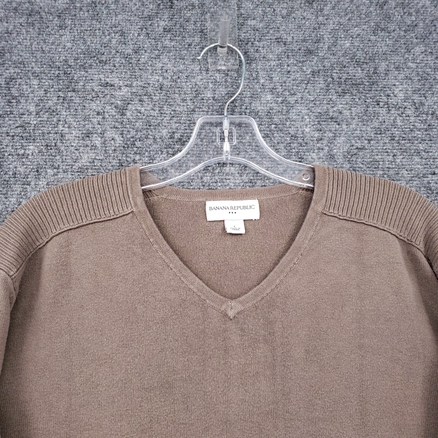 Banana Republic Banana Republic Sweatshirt Mens L Brown V-Neck Pullover Long Sleeve Size US L / EU 52-54 / 3 - 3 Thumbnail