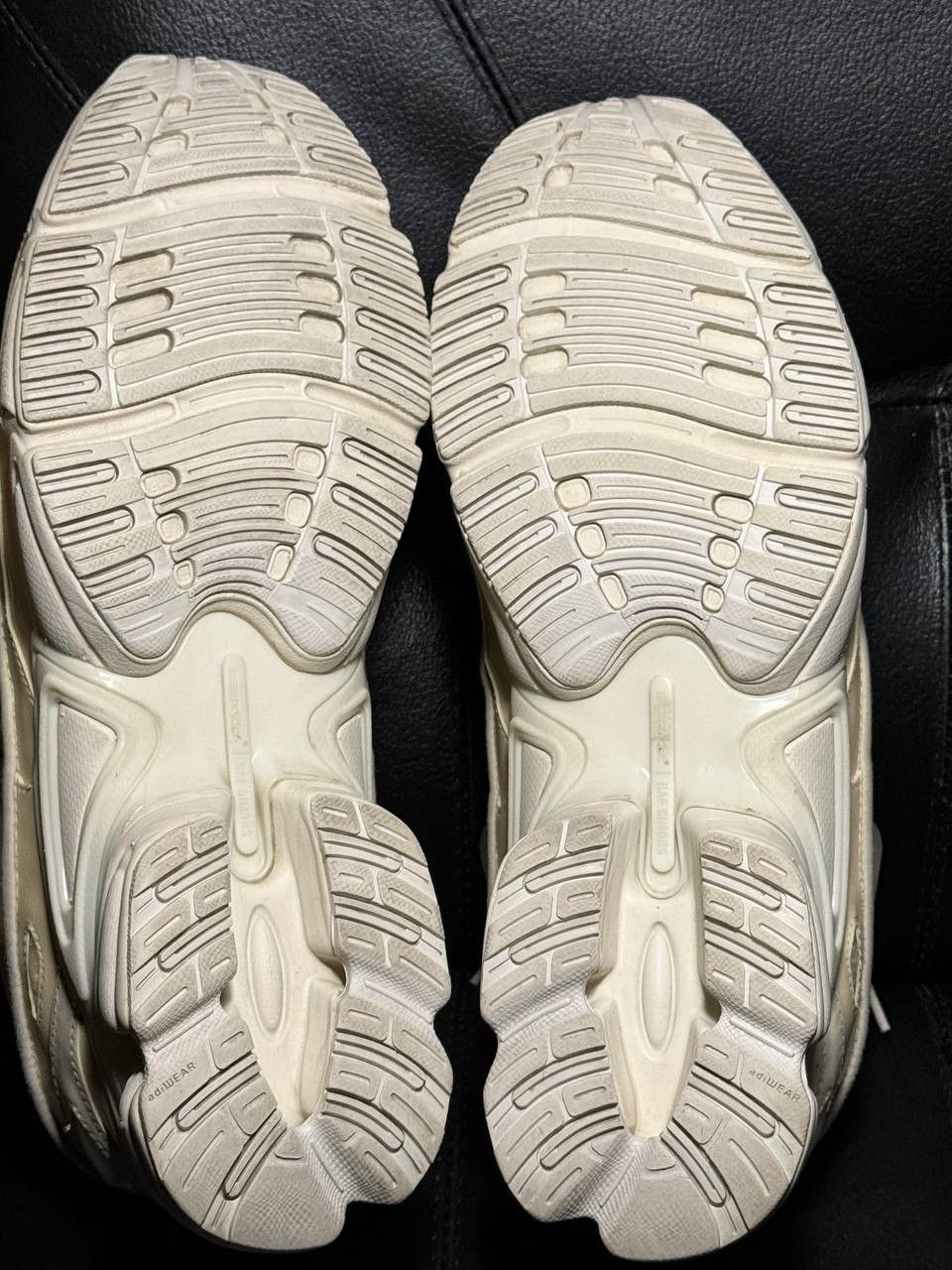 Adidas × Raf Simons adidas raf simons ozweego Size US 11 / EU 44 - 9 Thumbnail