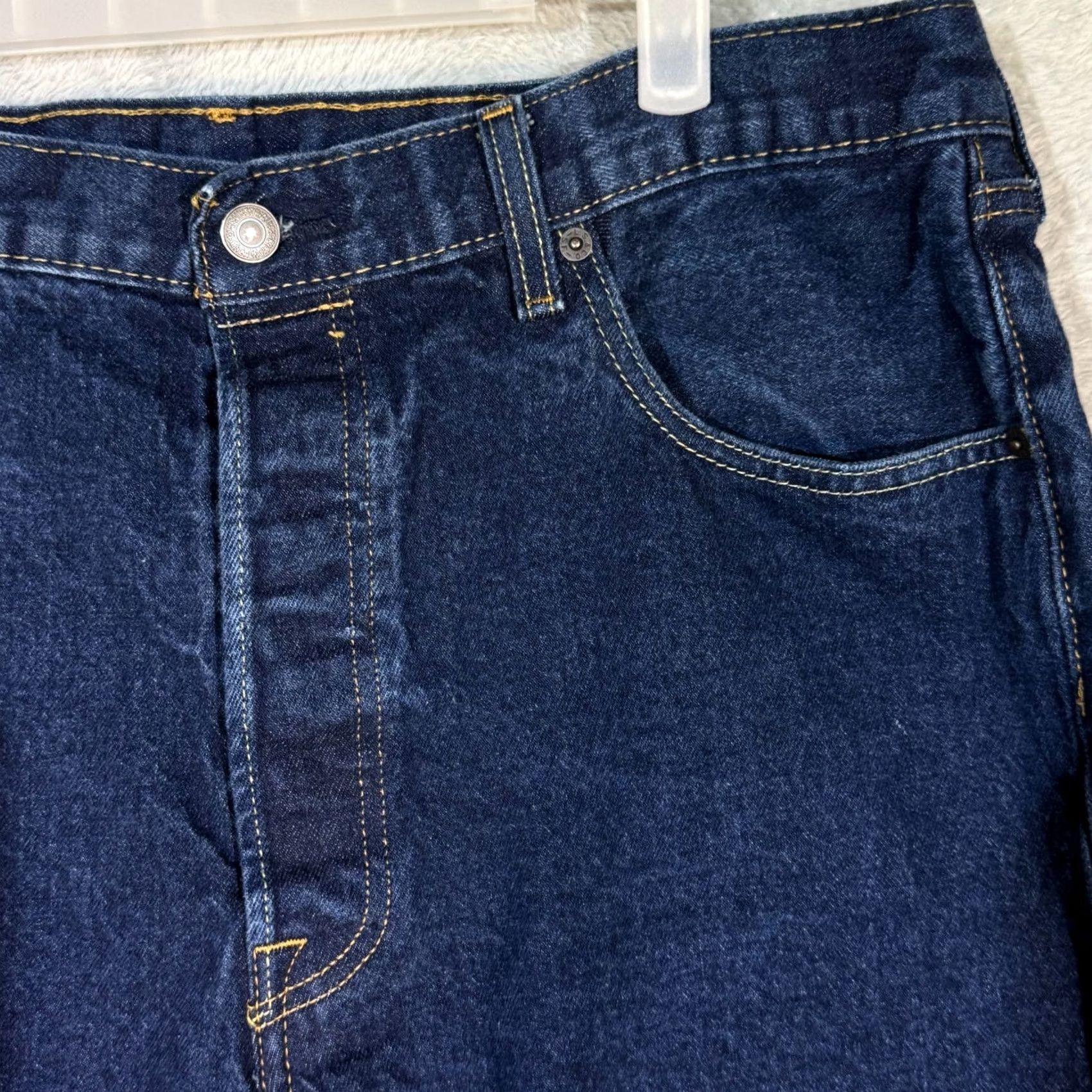 American Eagle Outfitters Levi’s 501 Jeans Men’s Blue Button Fly Straight Leg Denim 34 x 29 Regular Rise Mid 90s USA Cowboy Horse Pattern Size US 34 / EU 50 - 4 Thumbnail