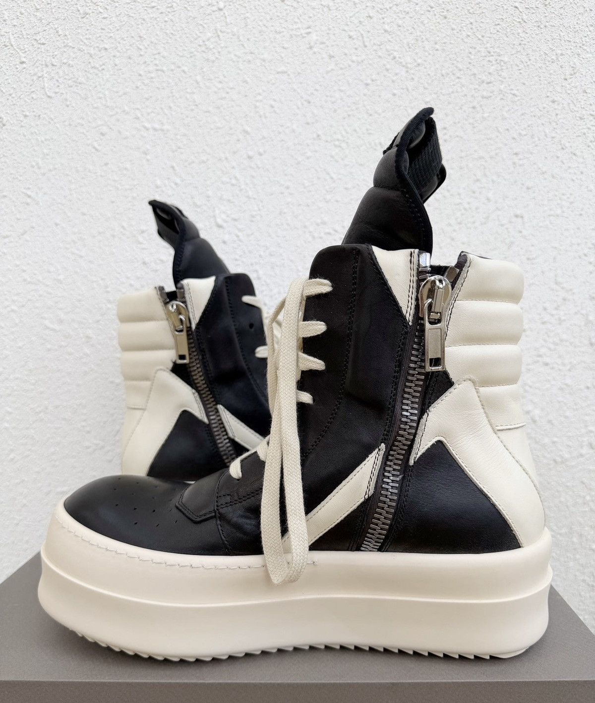 Rick Owens Rick Owens platform high-top sneakers, black and white Size US 7 / IT 37 - 5 Thumbnail
