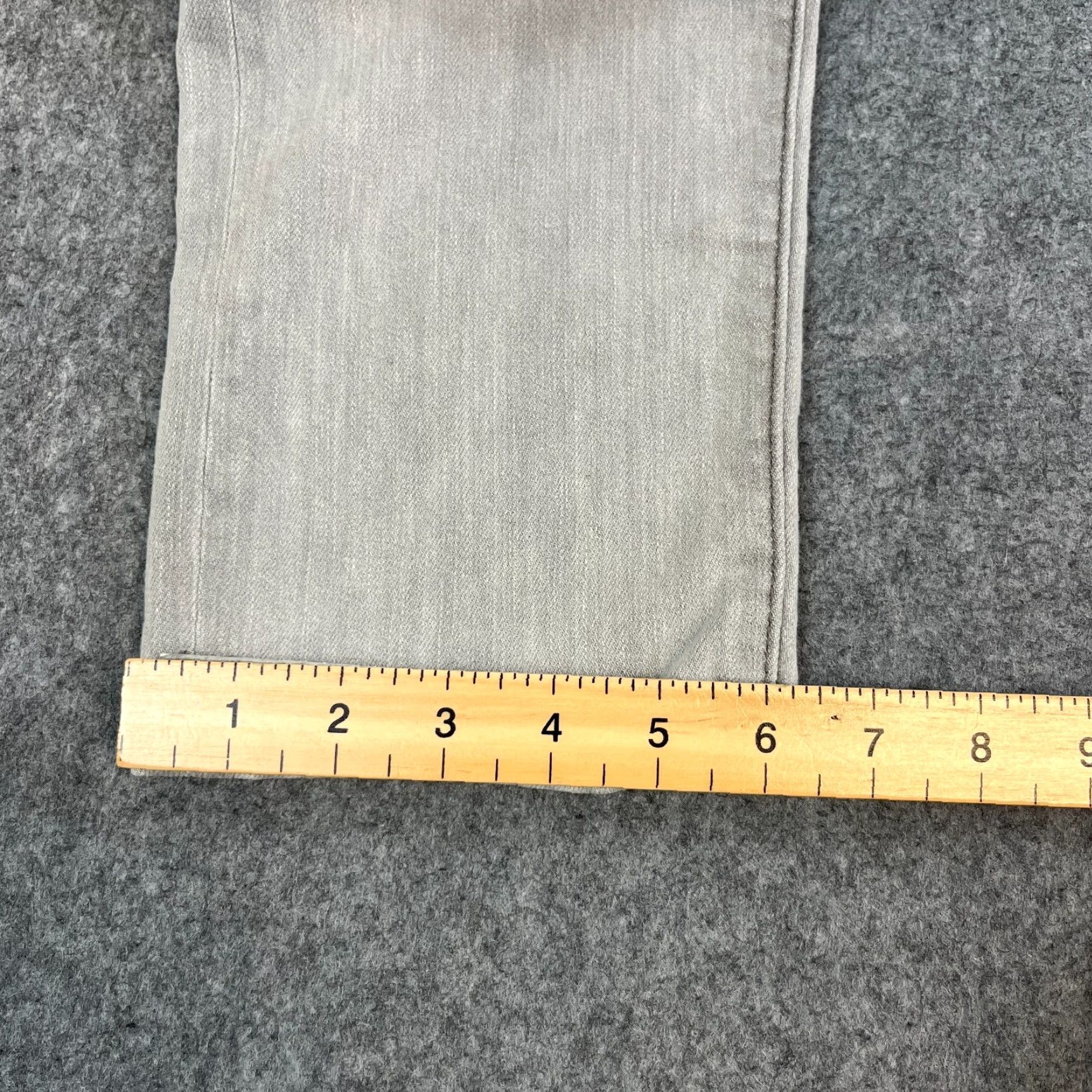 Armani Exchange Armani Exchange Jeans Slim Skinny 33 Light Grey AX logo Stretch Zip Mens Denim 5-Pocket Design Regular Waist 33 in Inside Leg 32 in"} Size US 33 - 3 Thumbnail