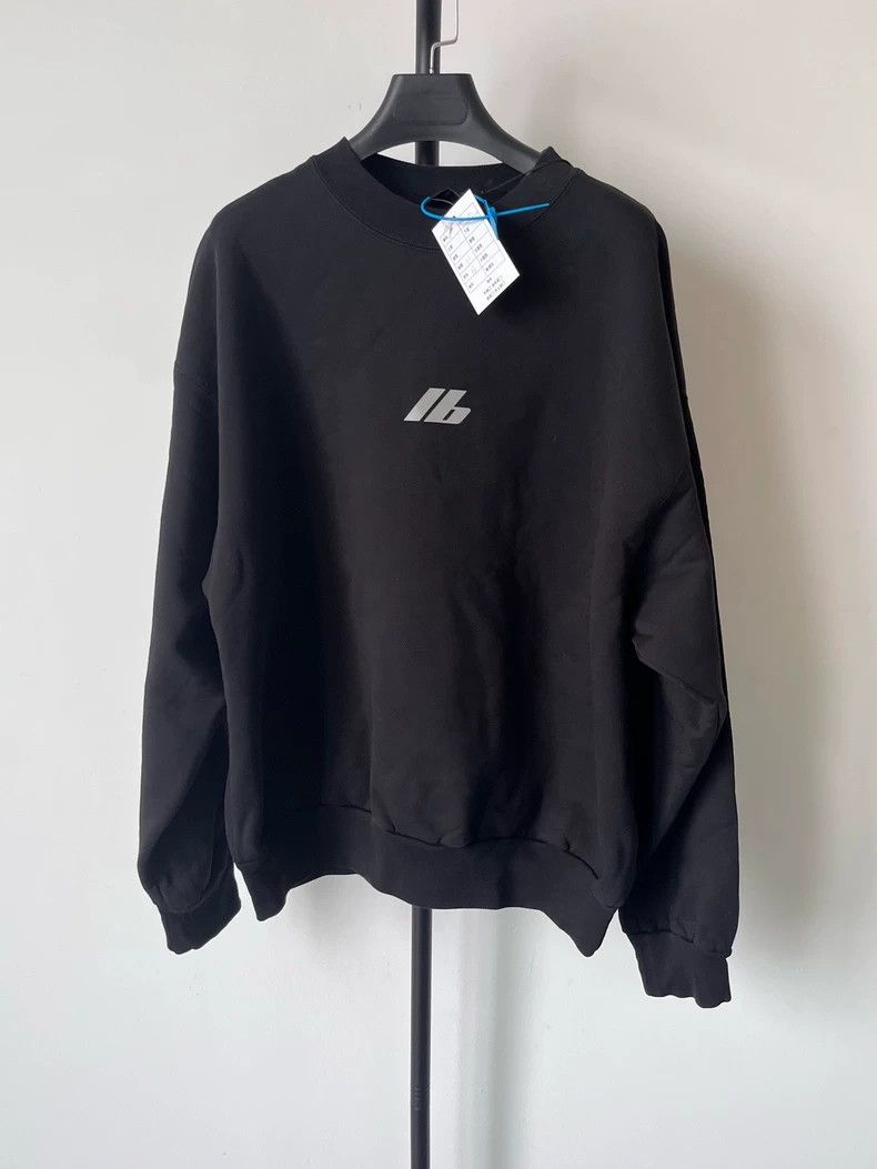 Balenciaga Balenciaga Letter reflective logo crewneck sweatshirt Size M / US 6-8 / IT 42-44 - 1 Thumbnail