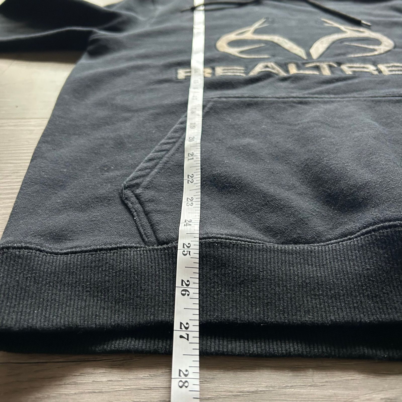 Realtree Vintage y2k Realtree Camo elk horn Logo Hoodie- Sz, M Size US M / EU 48-50 / 2 - 6 Thumbnail