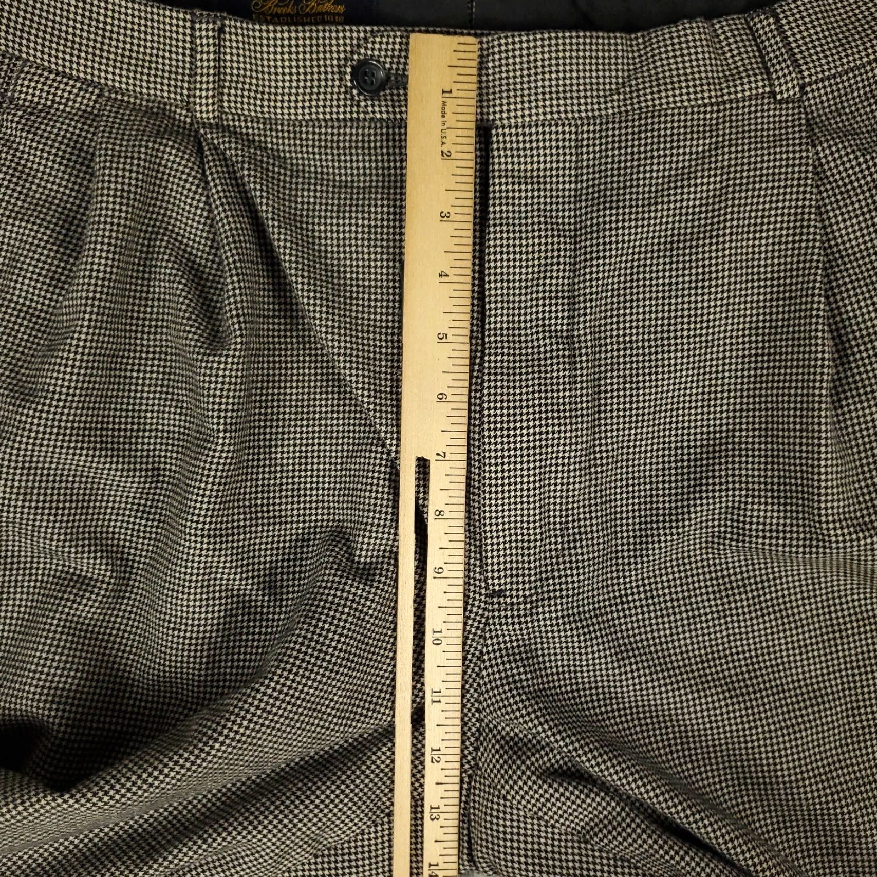 Brooks Brothers Brooks Brothers Chino Pants Mens 38x28 Beige Pleated Cuffed Trousers Regular Fit Size US 38 / EU 54 - 4 Thumbnail