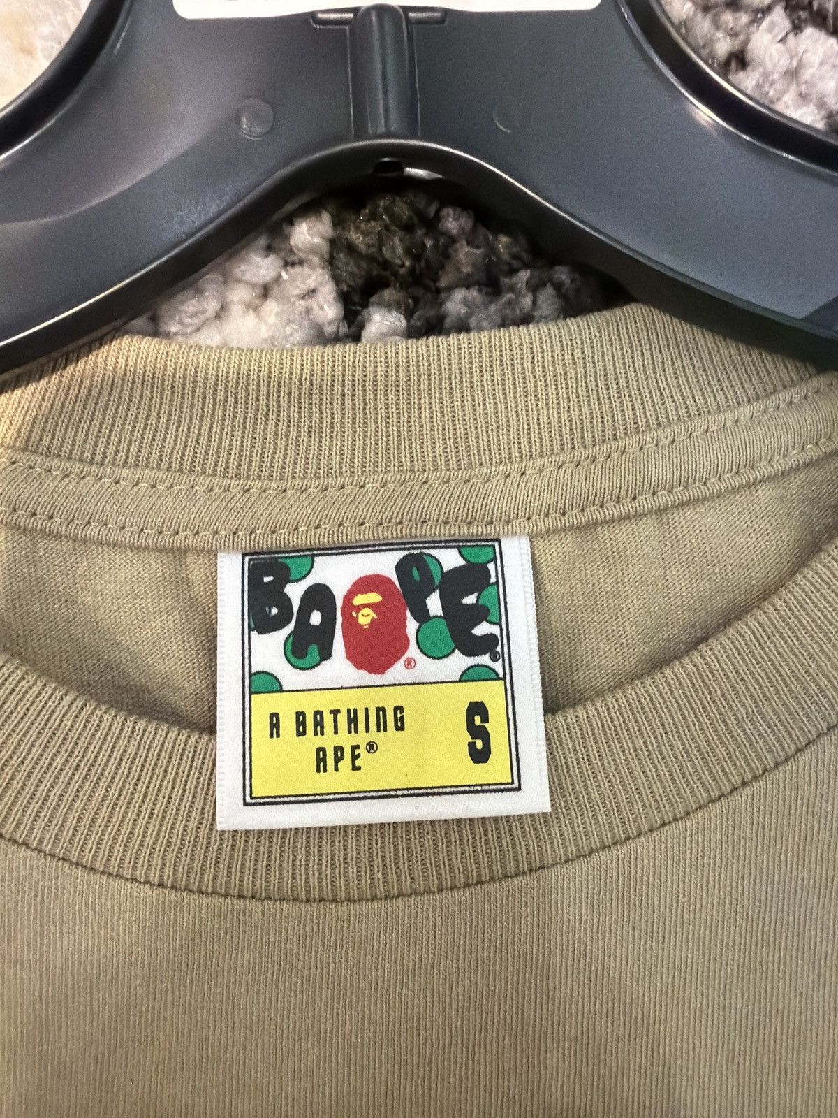 Bape Bape Tee College Letter Size-S Brand New Quick Shipping Size US S / EU 44-46 / 1 - 5 Thumbnail