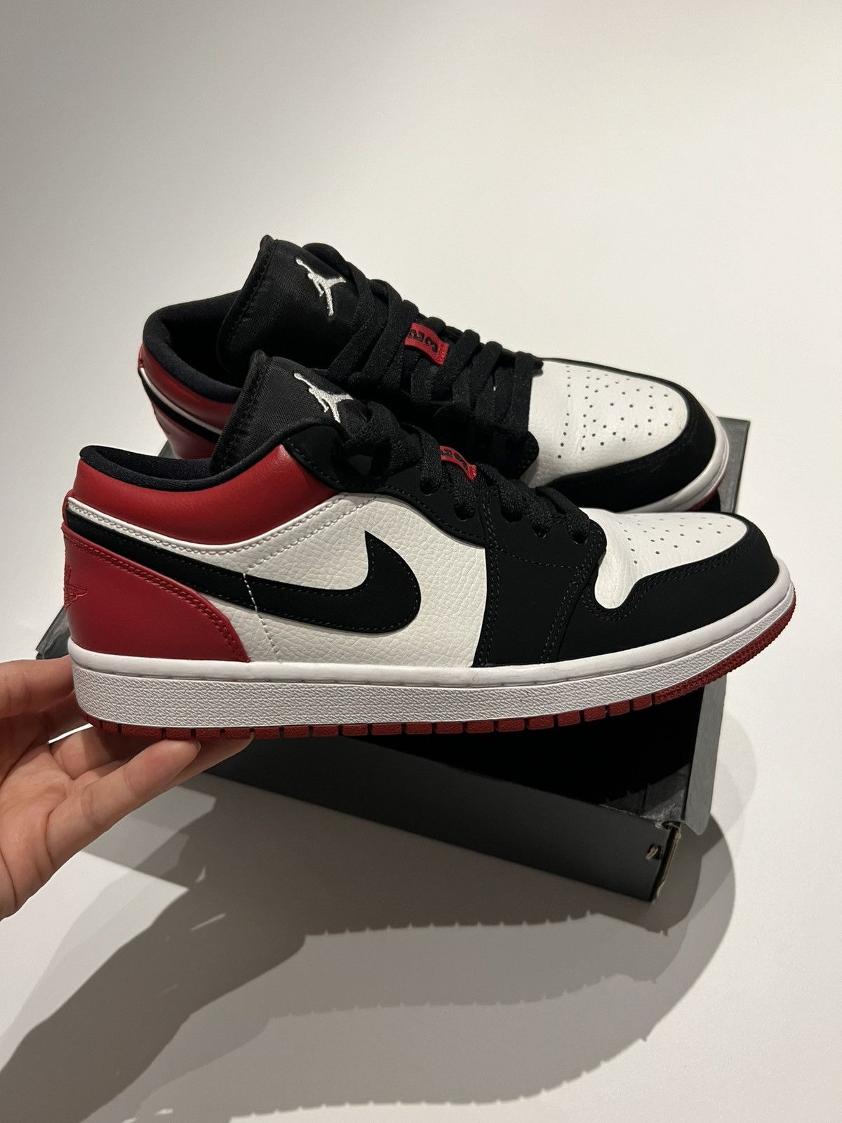 Nike Air Jordan 1 Low “Gym Red” Black Toe Low Sneakers Size US 8 / EU 41 - 7 Thumbnail
