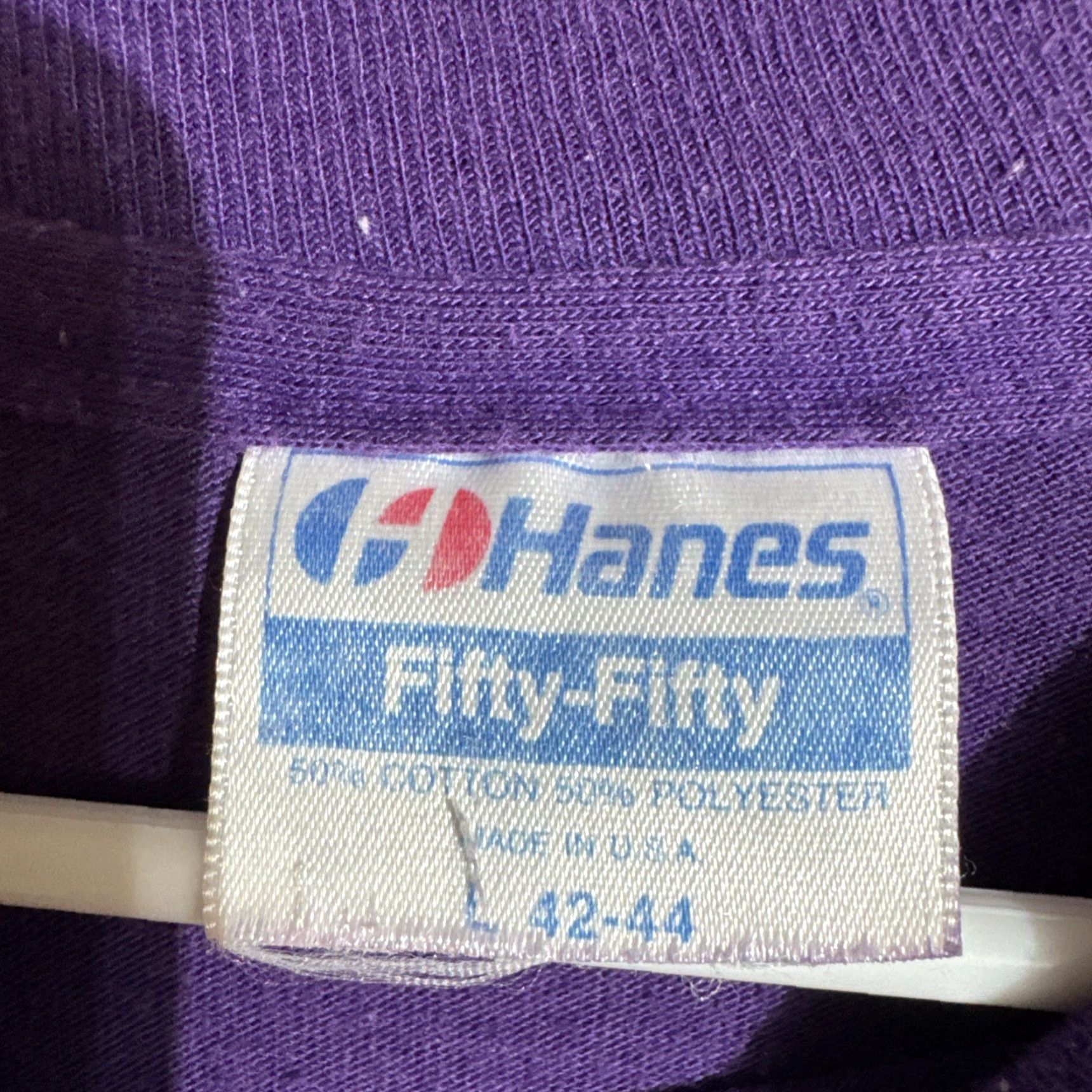 Hanes VINTAGE Hanes T-Shirt Mardi Gras New Orleans USA Graphic Tourist Tee Mens Large Purple 90s City Outdoor USA Shirt Size US L / EU 52-54 / 3 - 4 Thumbnail