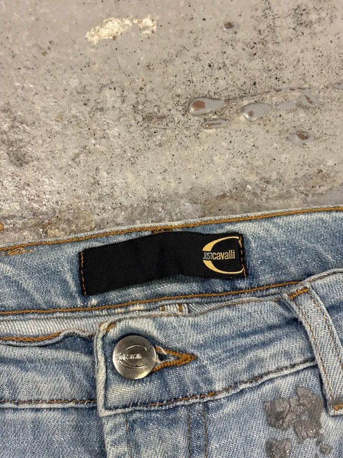Roberto Cavalli AW2007 Cavalli Light Jeans Denim Distressed Gold Embroidered Jeans Size 26" / US 2 / IT 38 - 8 Thumbnail