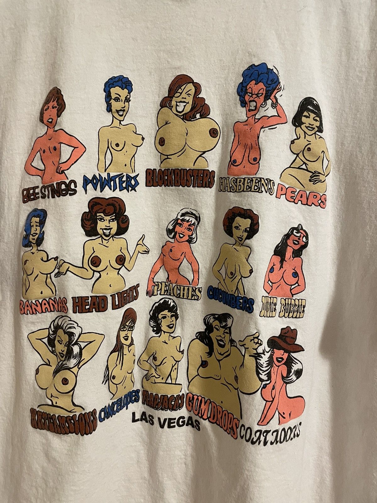 Hanes Vintage LAS VEGAS vintage tee/ boob tee Size US XXL / EU 58 / 5 - 2 Thumbnail