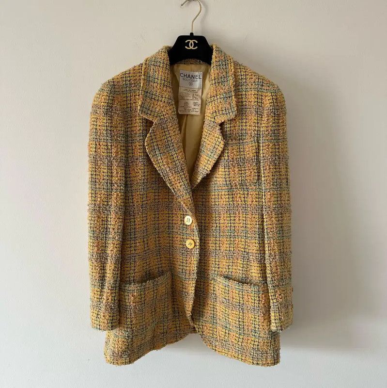 Chanel Chanel Yellow Wool Women's Jacket 0089 Size XL / US 12-14 / IT 48-50 - 1 Thumbnail