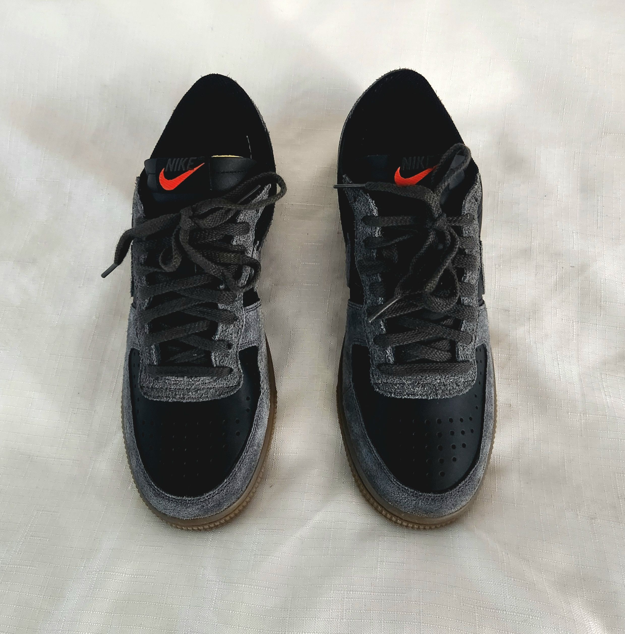 Nike Nike Terminator Low Black Medium Ash Gum Grey 8 FV0396-001 Size US 8 / EU 41 - 5 Thumbnail